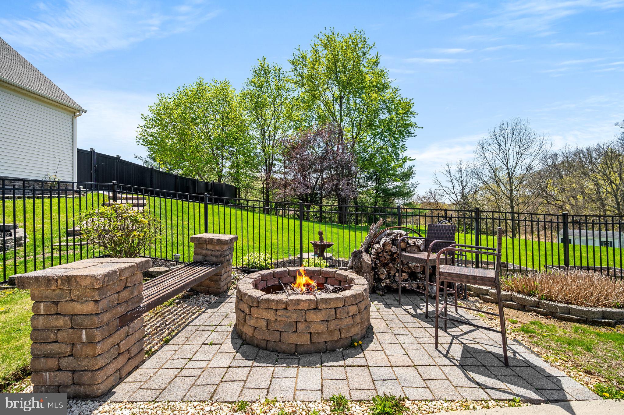 ESTATES AT BROOKSIDE - Residential