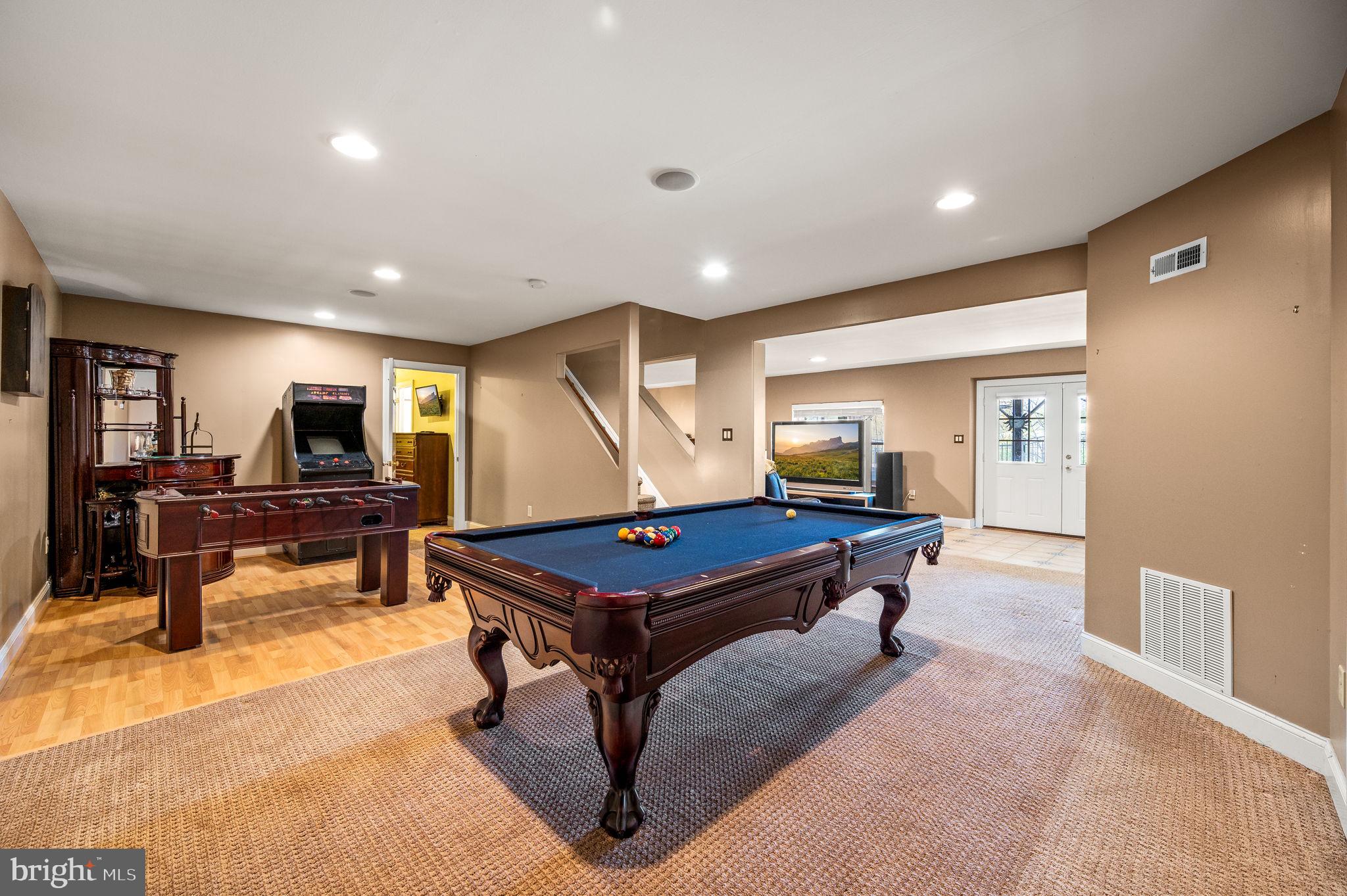 ESTATES AT BROOKSIDE - Residential