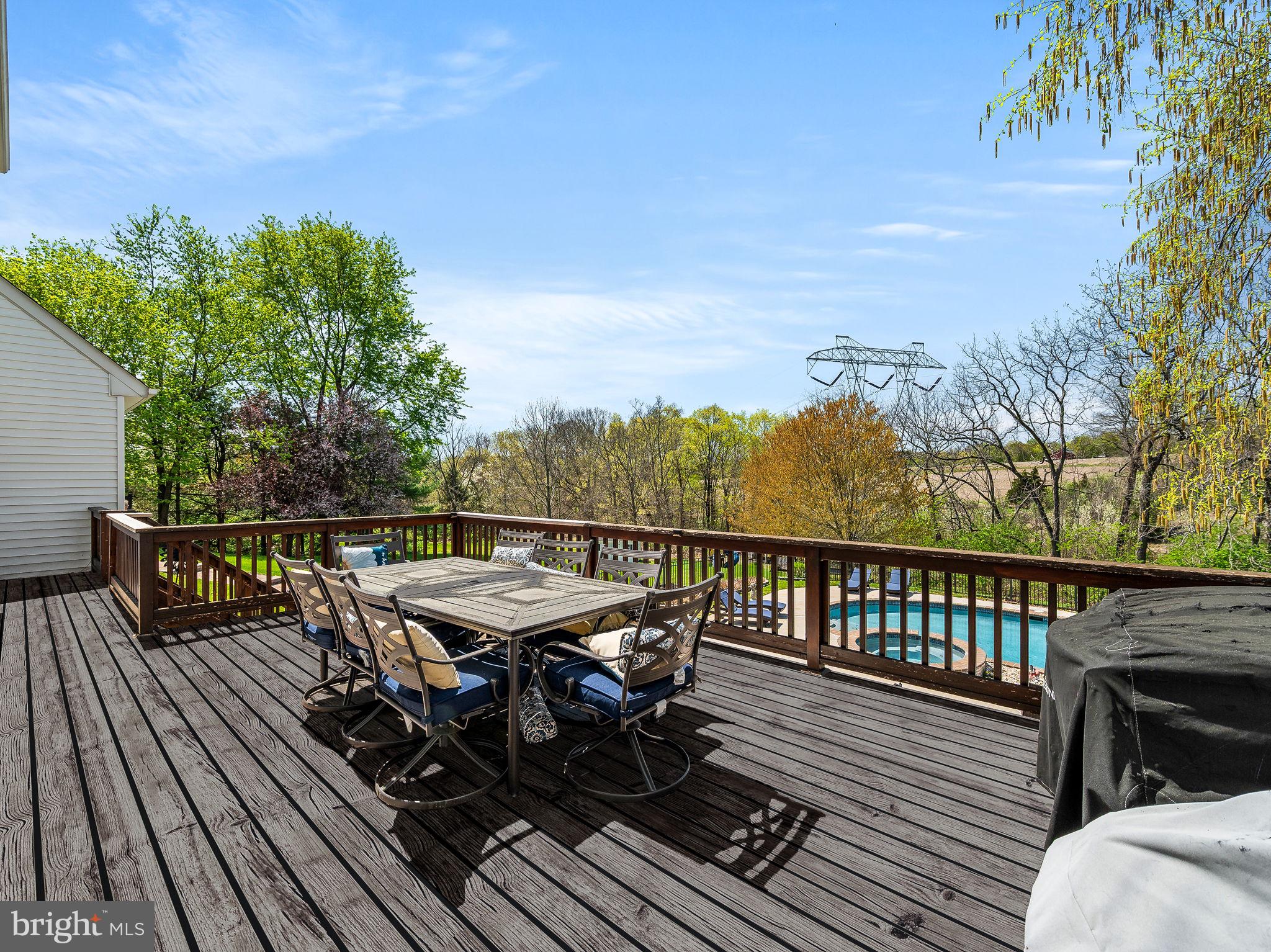 ESTATES AT BROOKSIDE - Residential