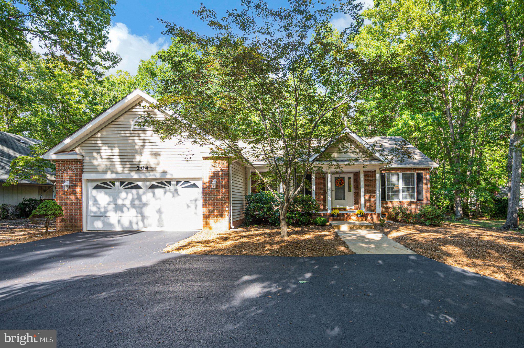 204 TALL PINES AVENUE