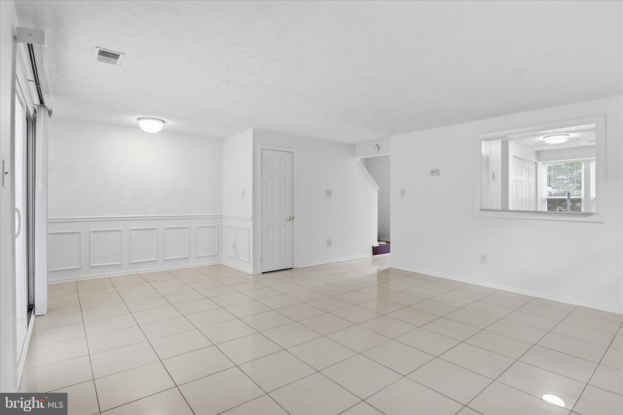 4749 HERSAND COURT