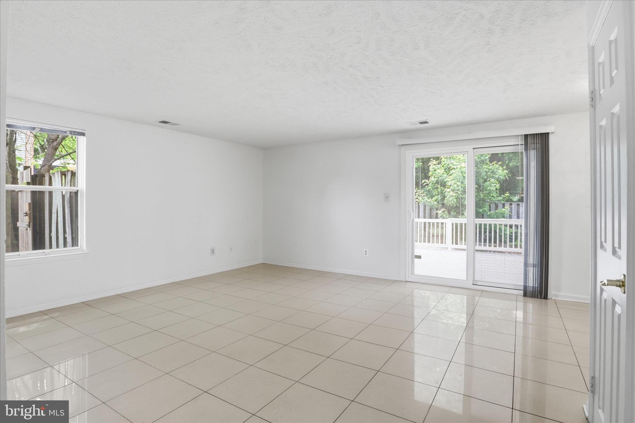 4749 HERSAND COURT