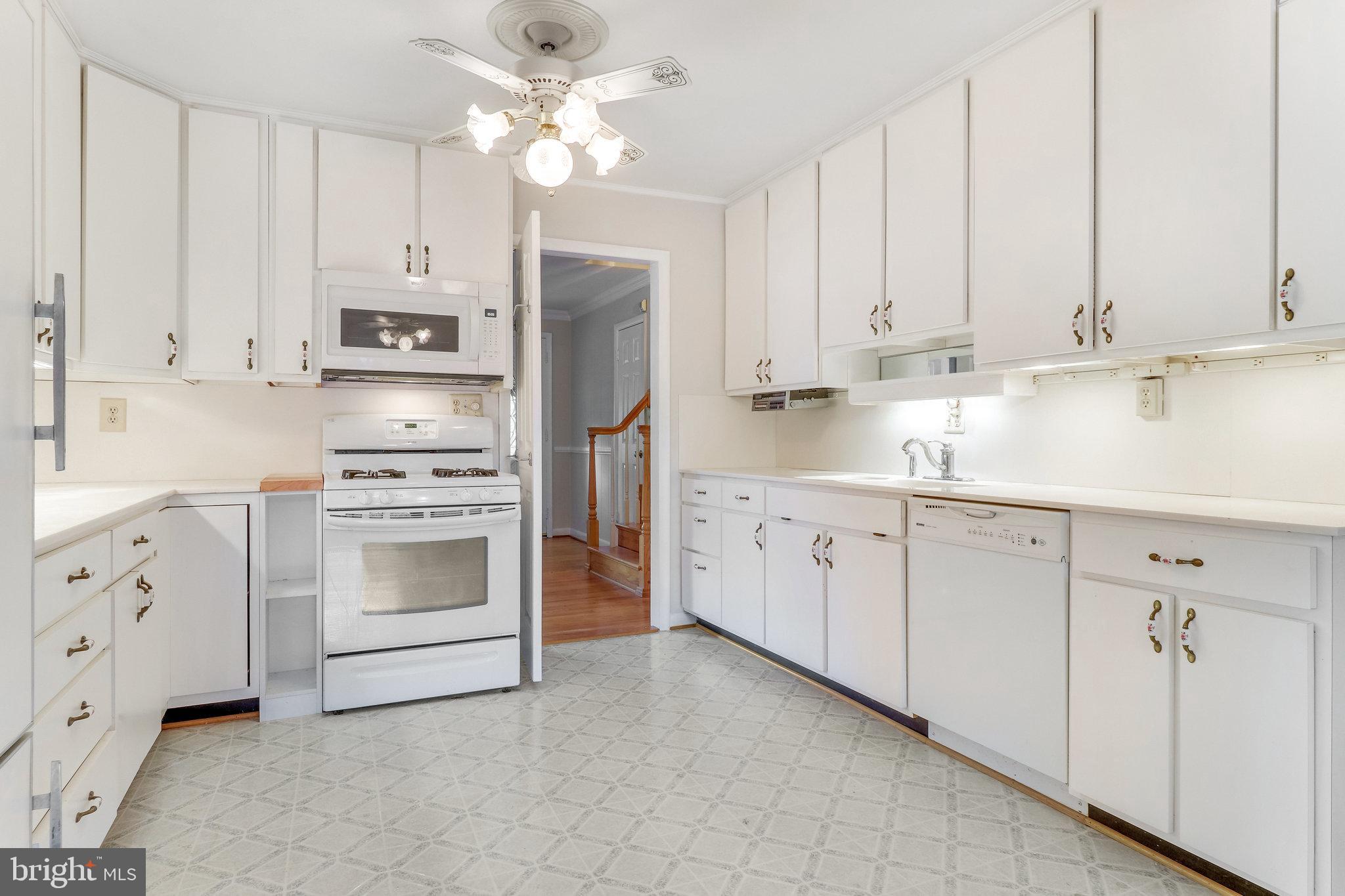 FAIRMONT ESTATES - Residential