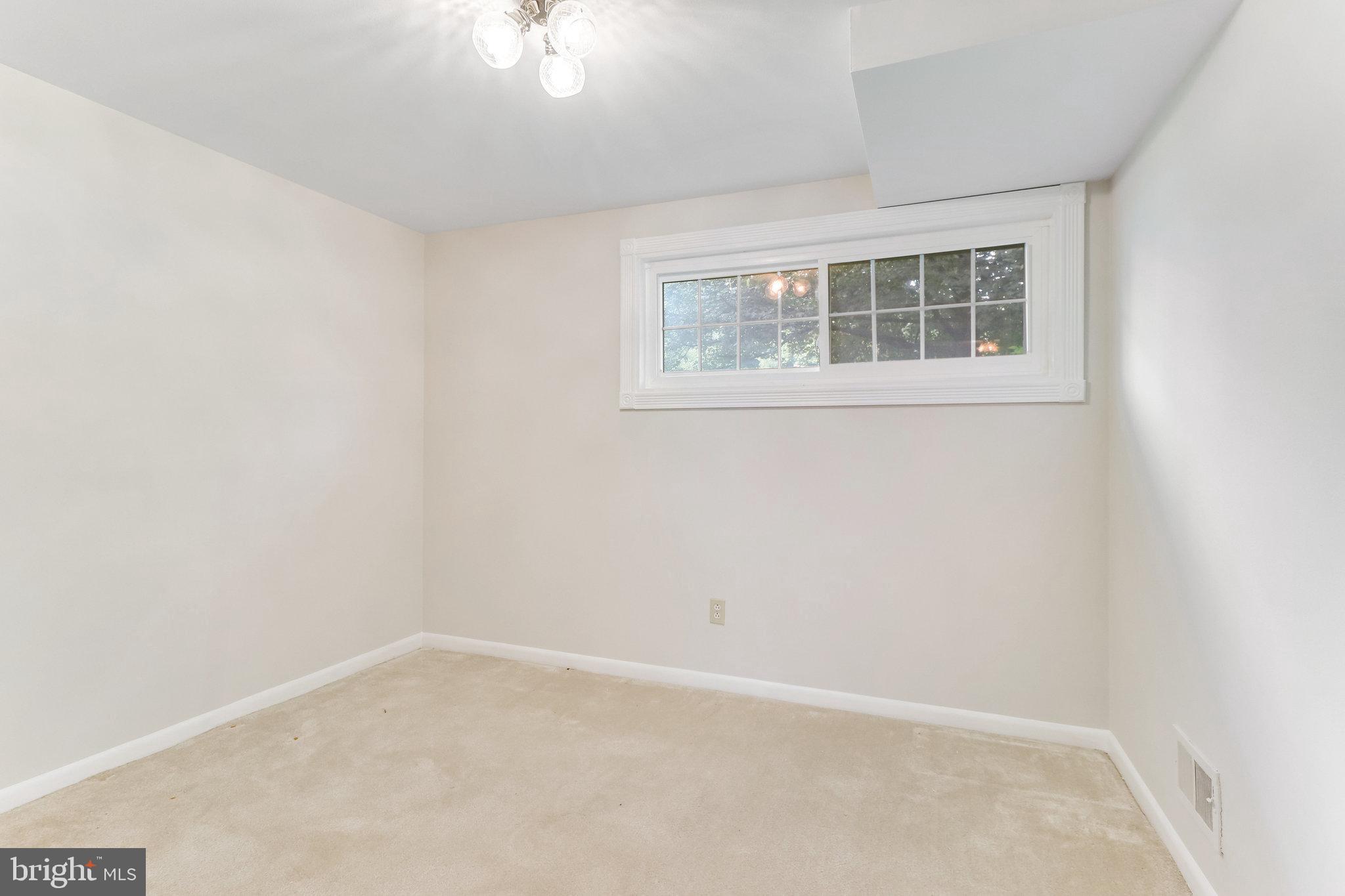 FAIRMONT ESTATES - Residential