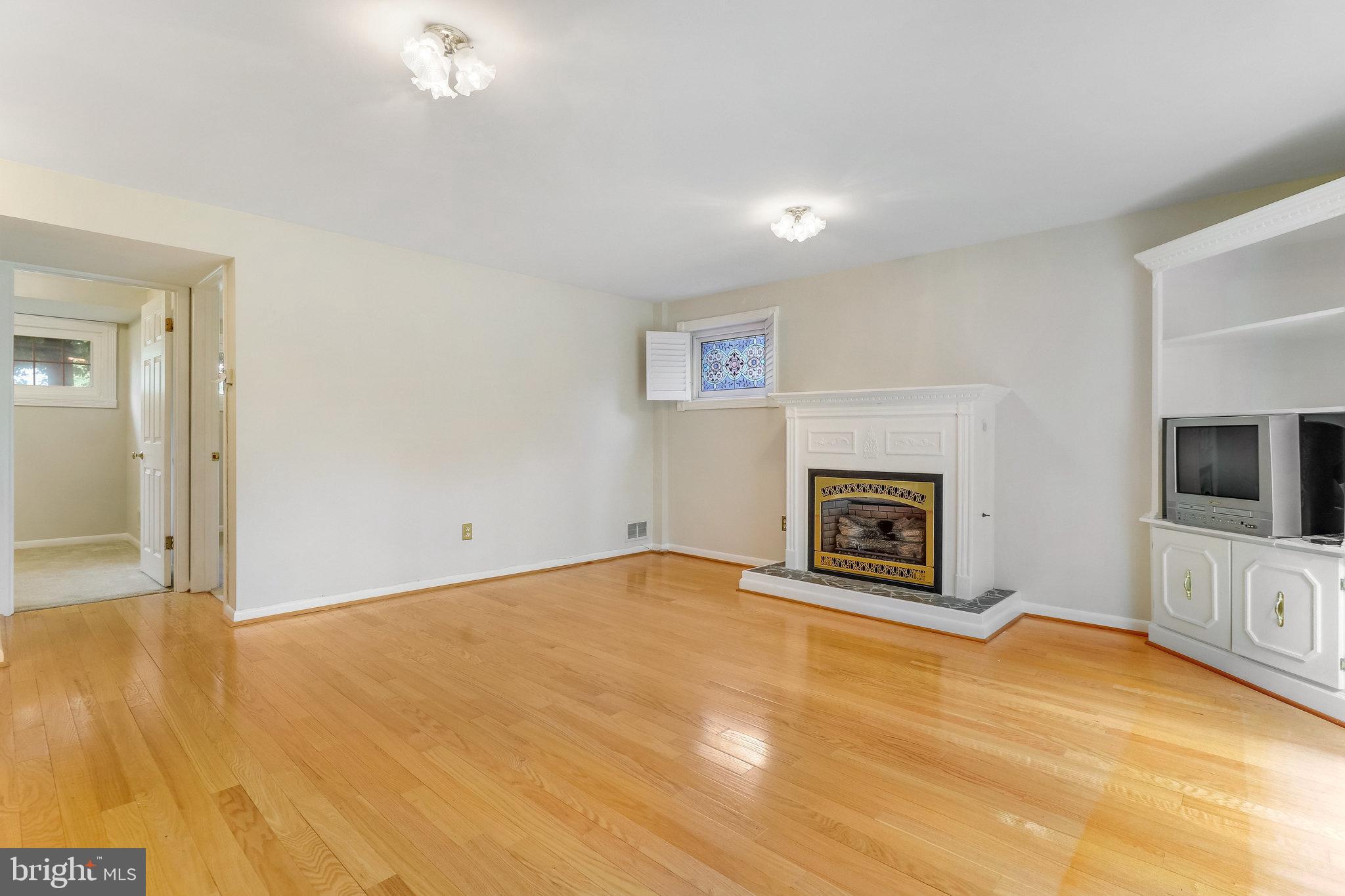 FAIRMONT ESTATES - Residential