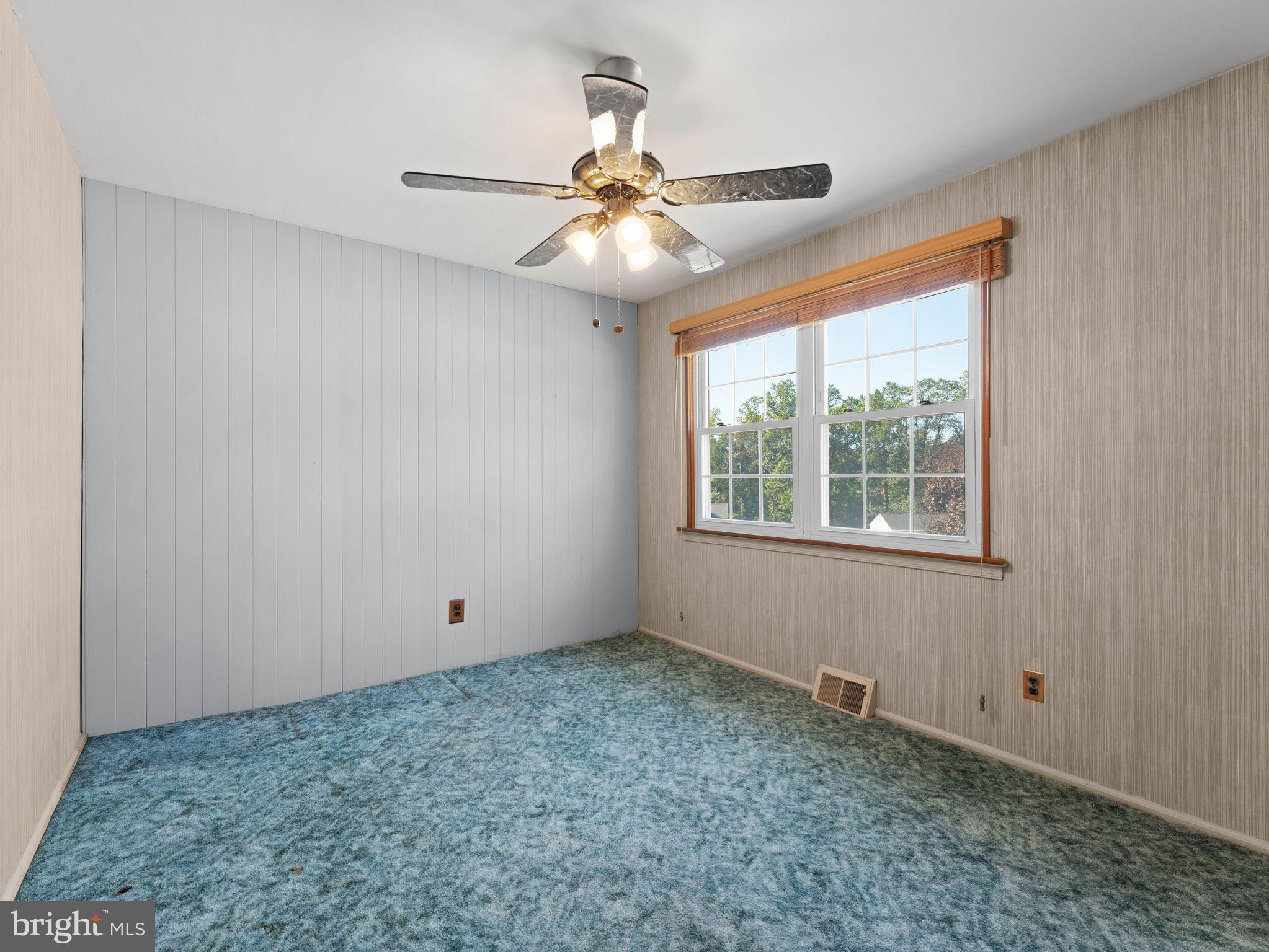 CAMELOT ESTS - Residential