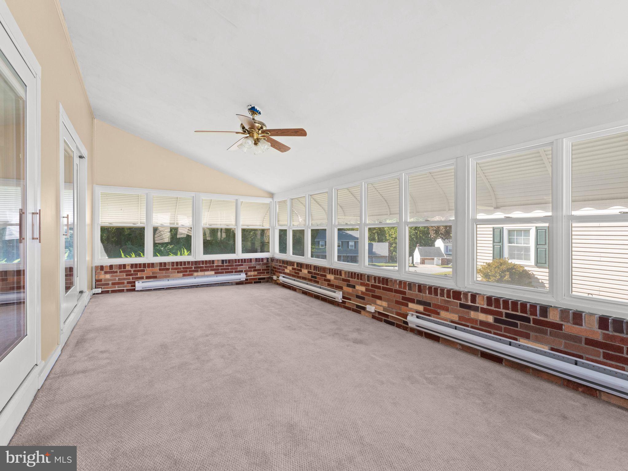 CAMELOT ESTS - Residential