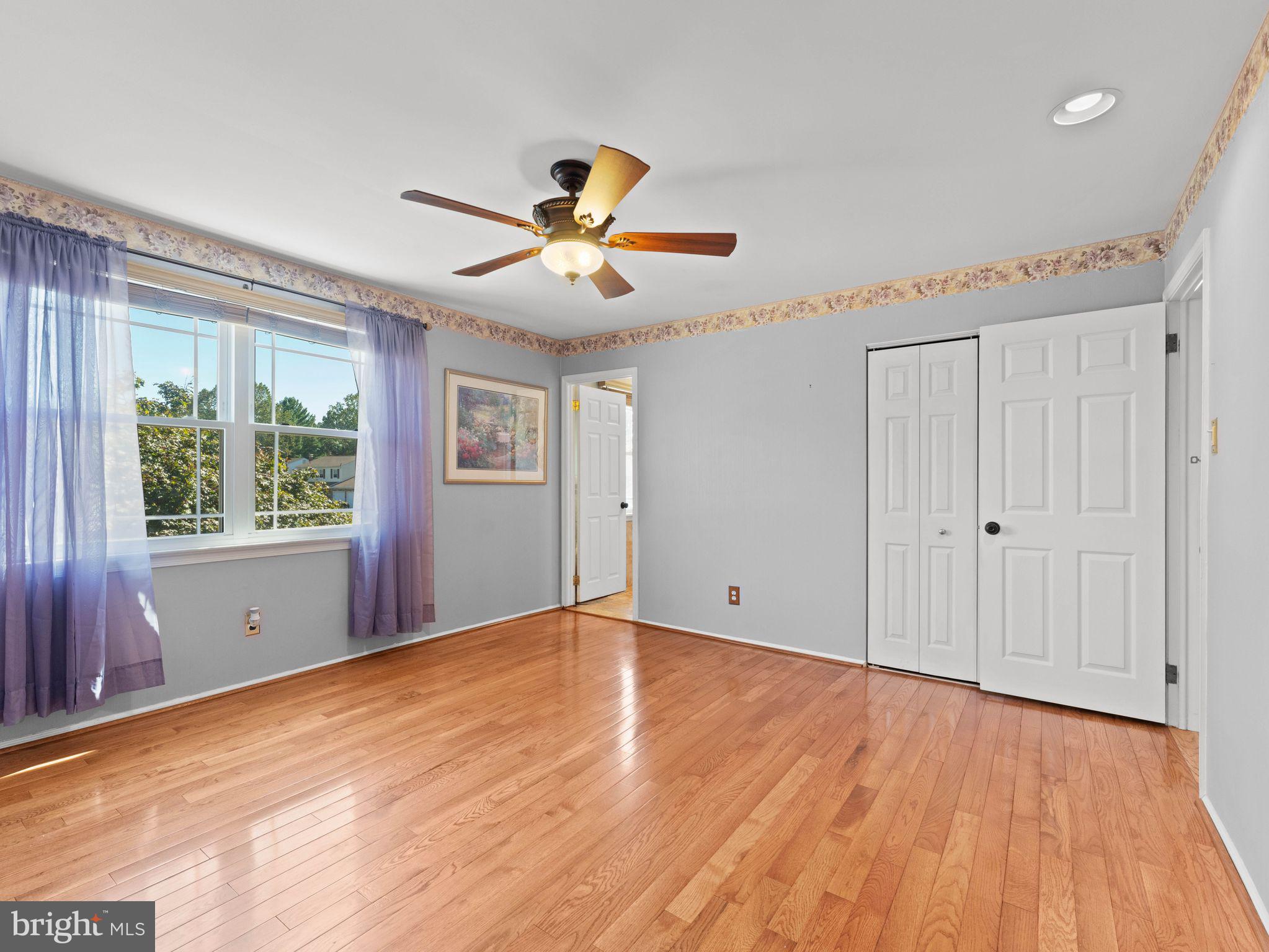 CAMELOT ESTS - Residential