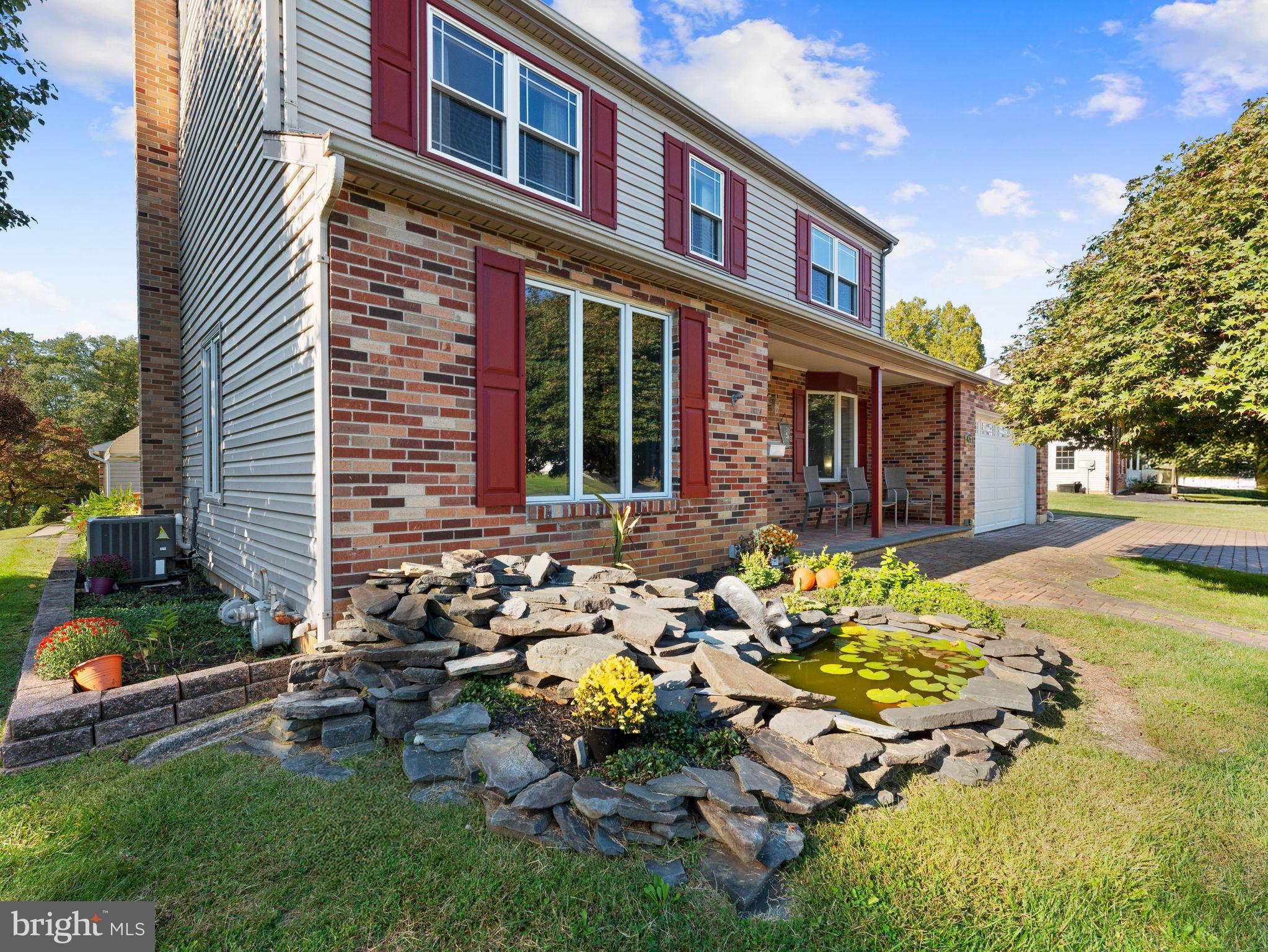 CAMELOT ESTS - Residential