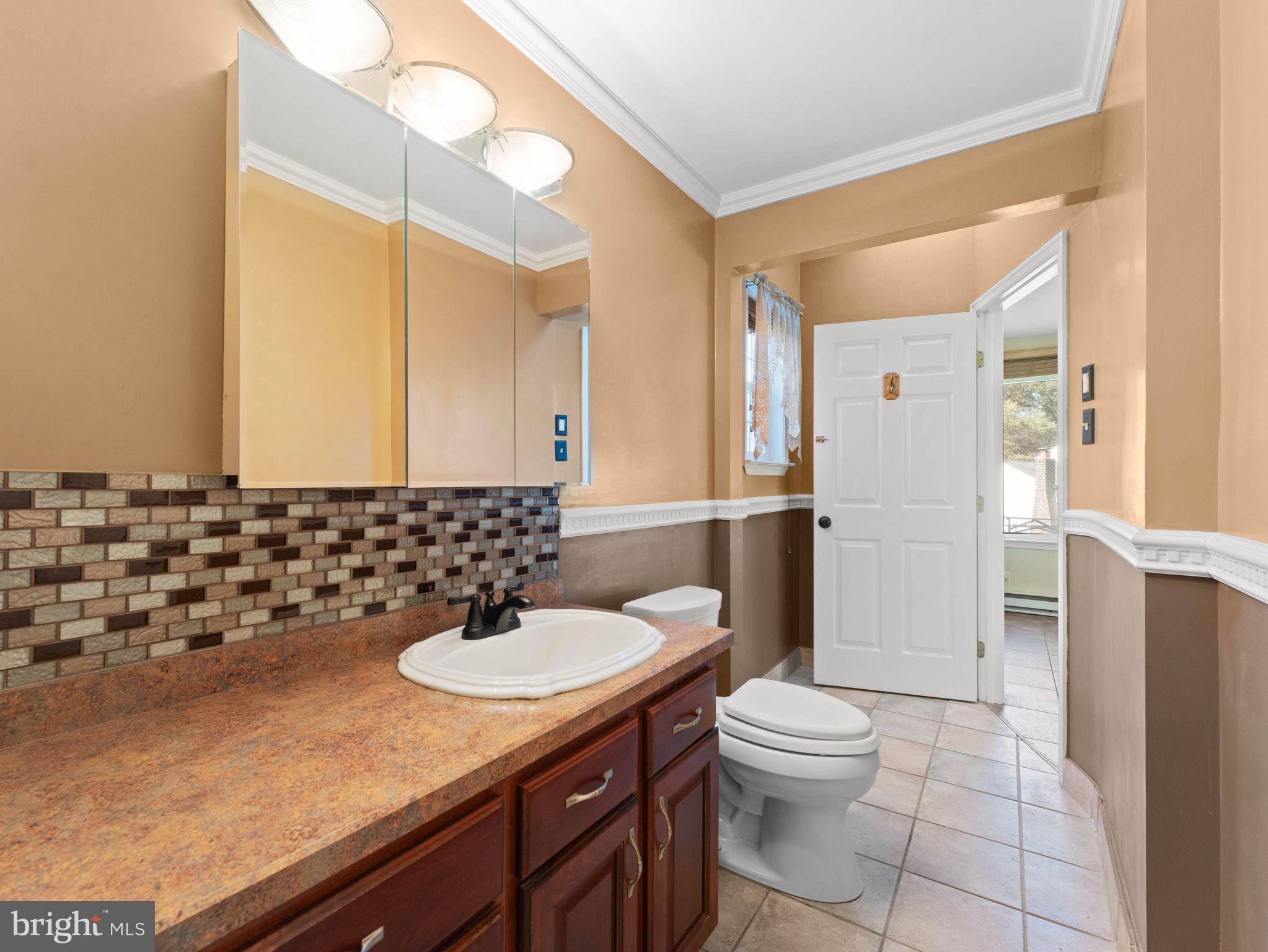 CAMELOT ESTS - Residential