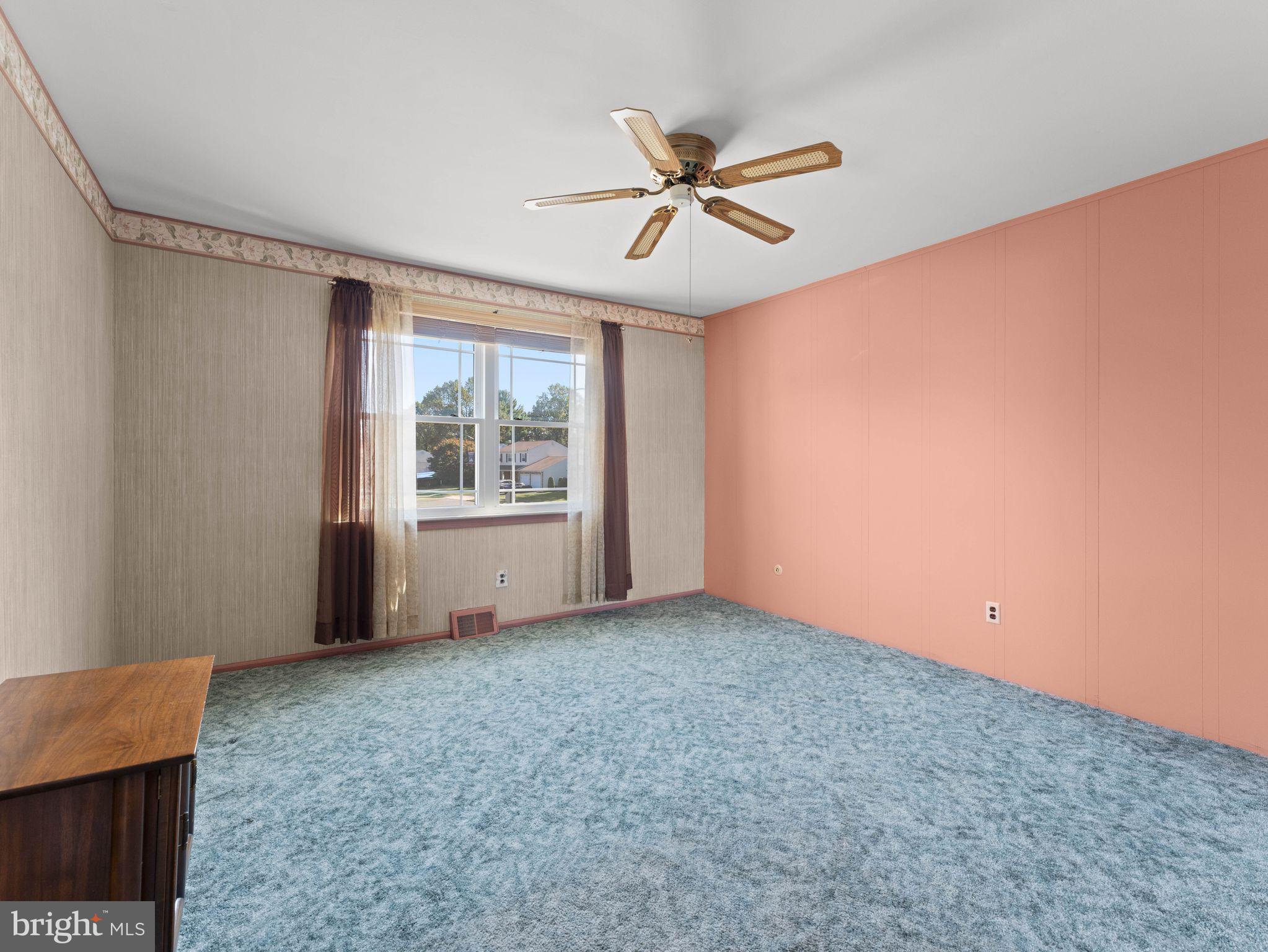 CAMELOT ESTS - Residential