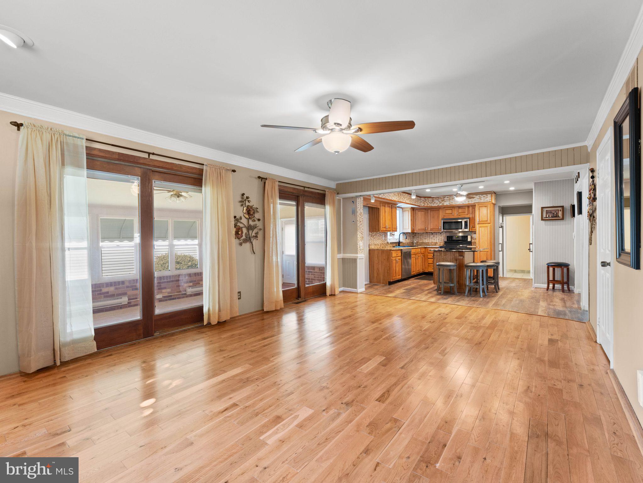 CAMELOT ESTS - Residential