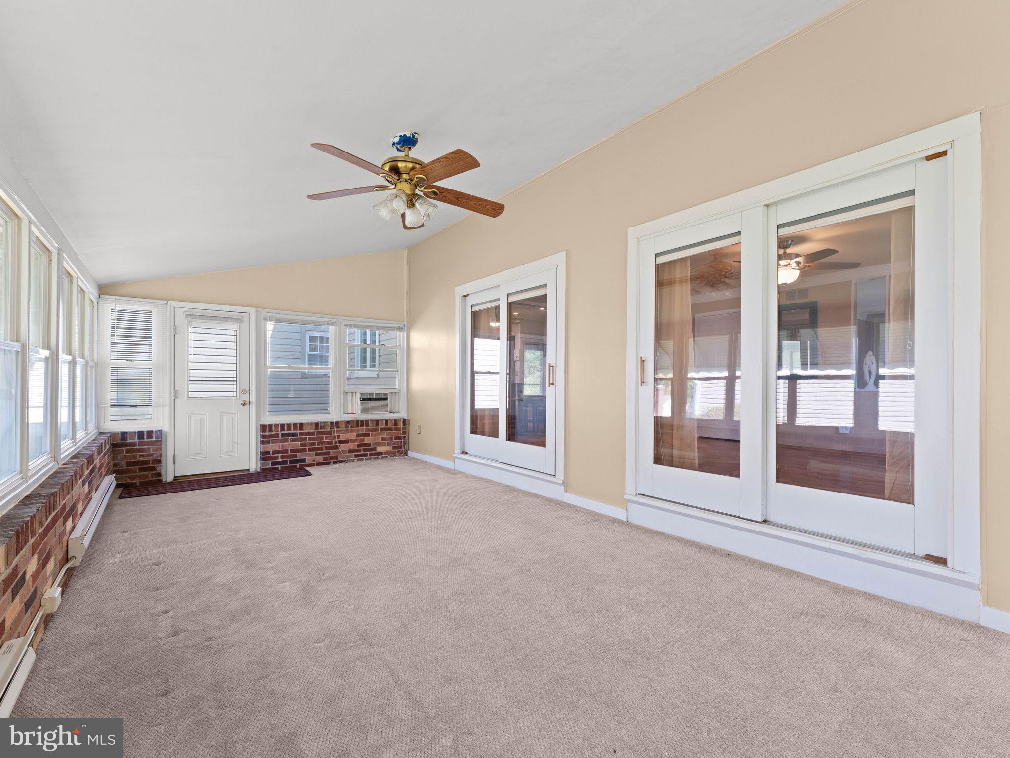 CAMELOT ESTS - Residential