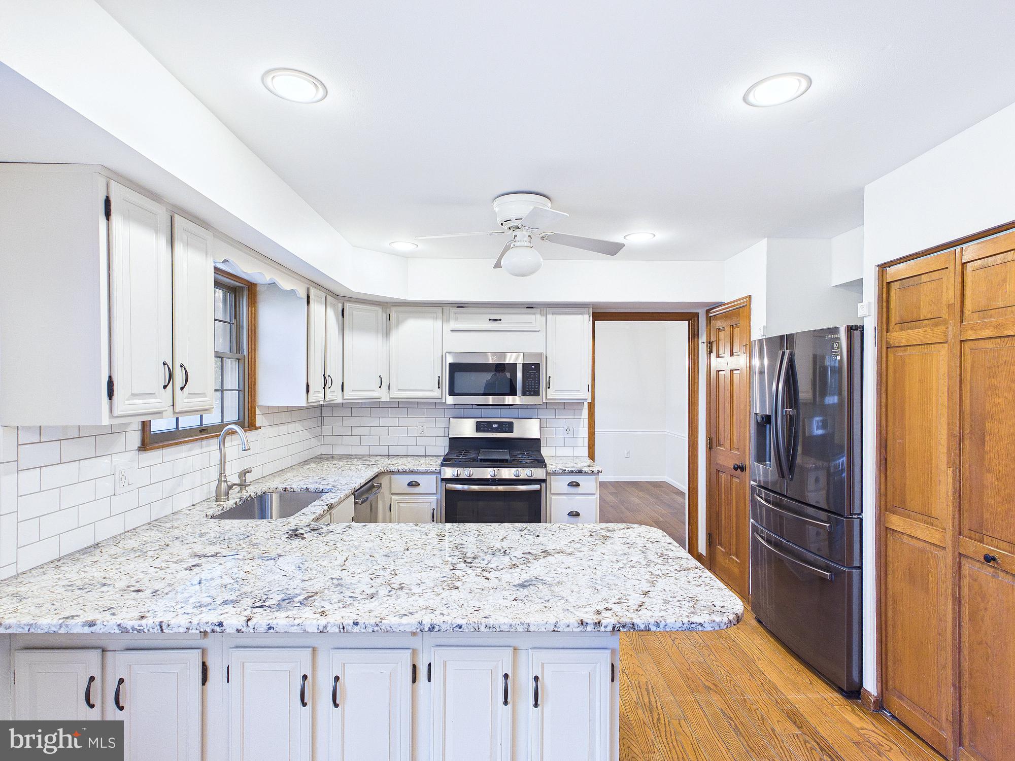 INDIAN CREEK - Residential