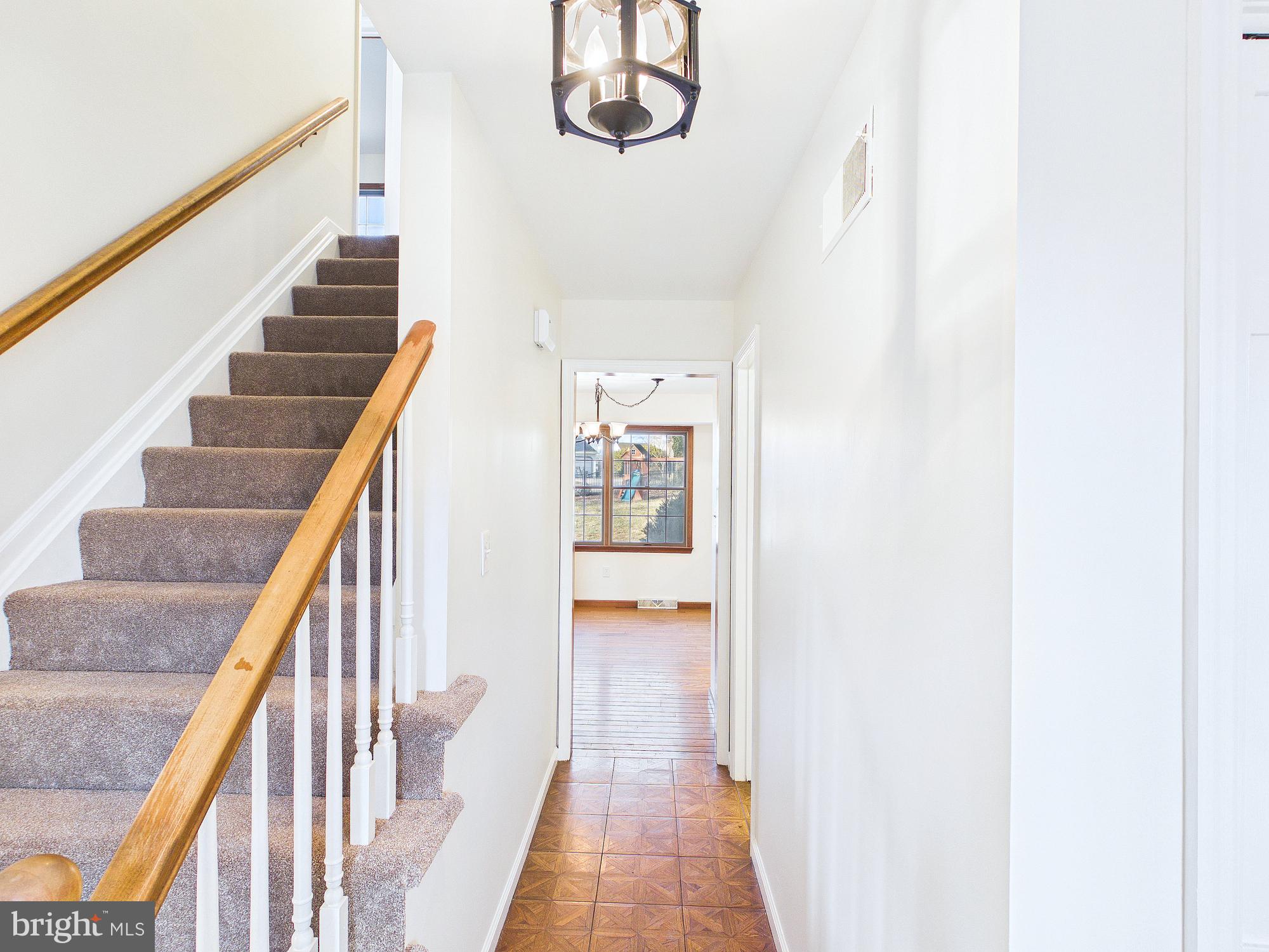 INDIAN CREEK - Residential