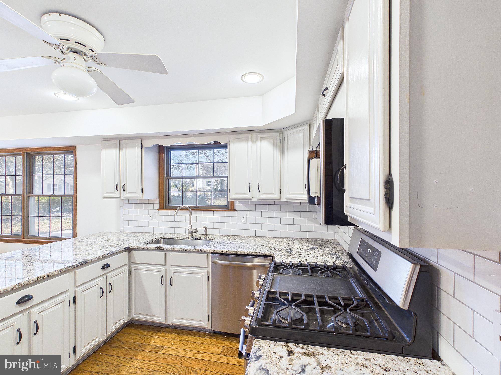 INDIAN CREEK - Residential