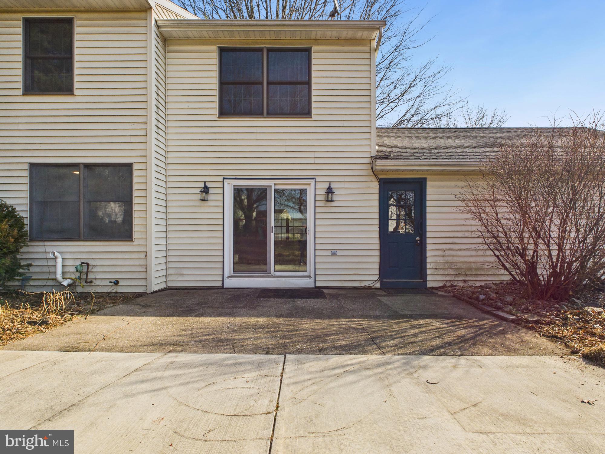 INDIAN CREEK - Residential