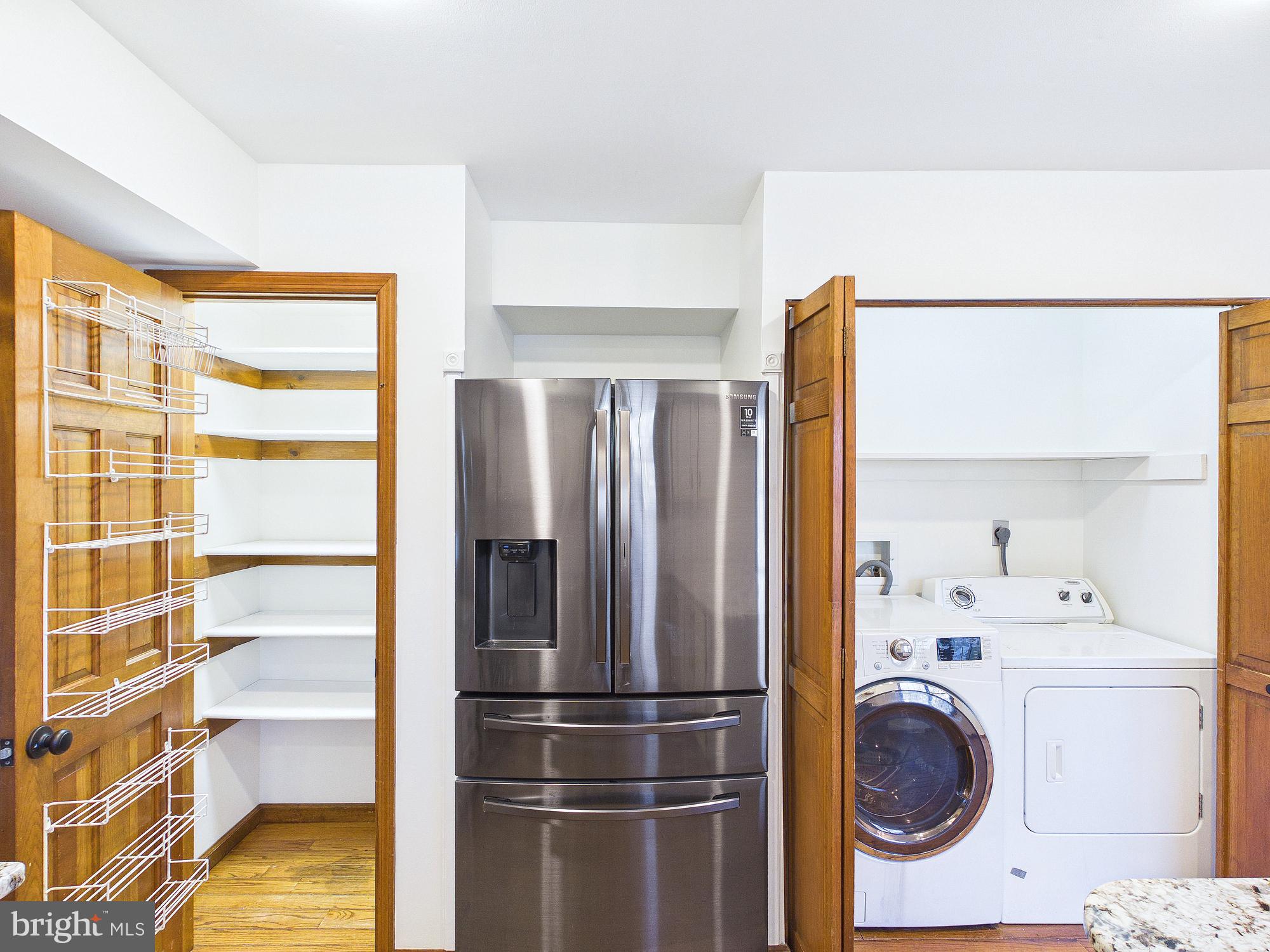 INDIAN CREEK - Residential