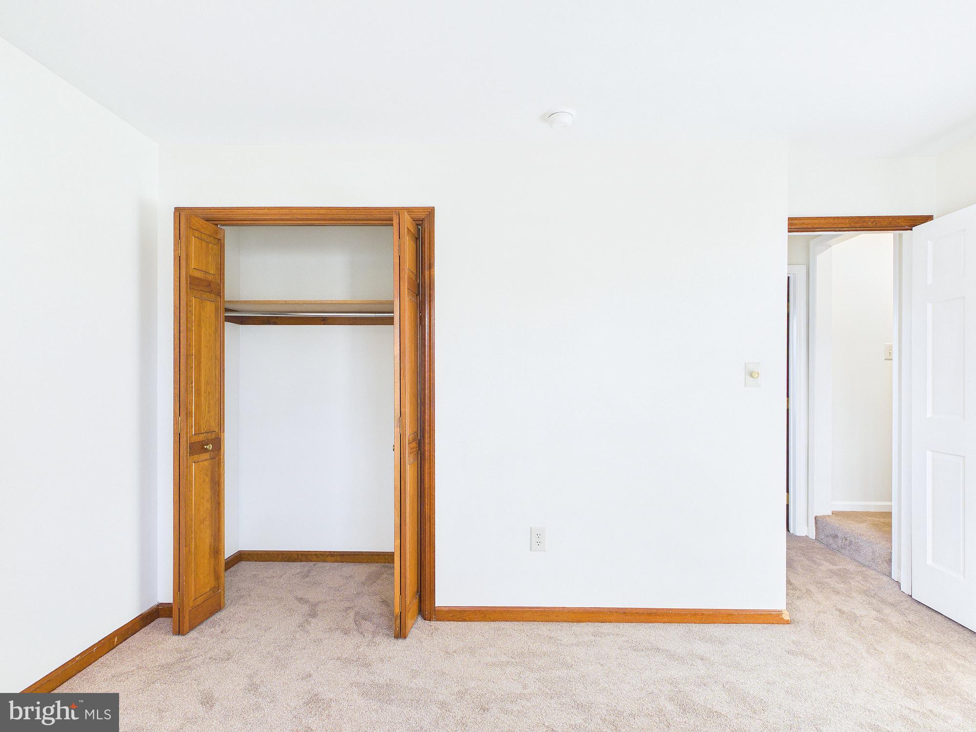 INDIAN CREEK - Residential