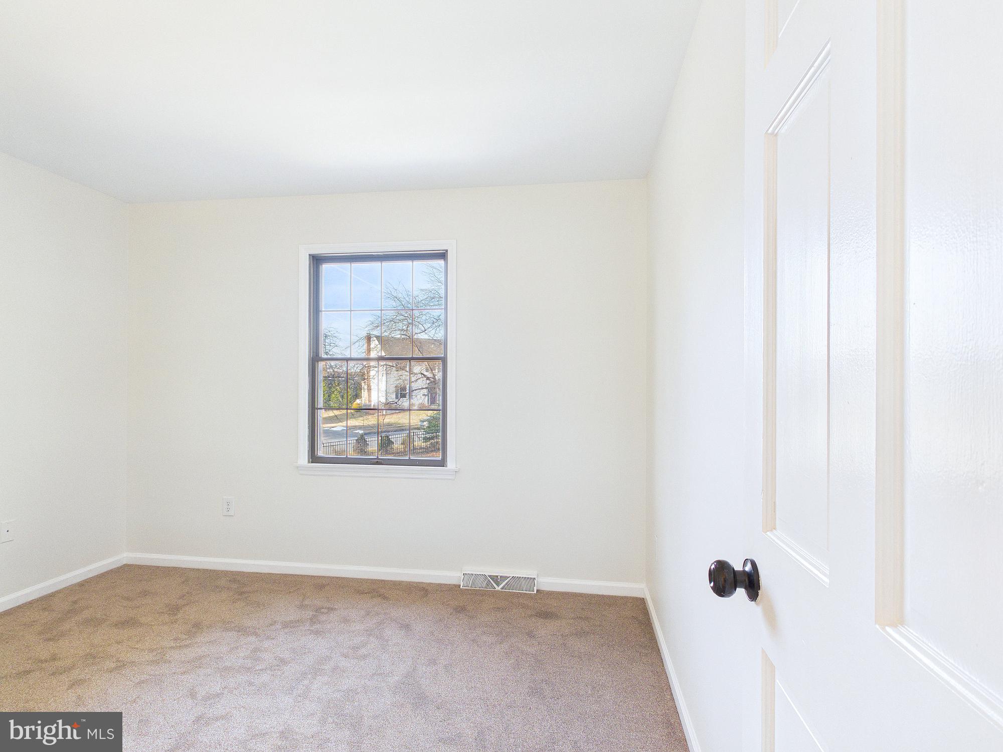 INDIAN CREEK - Residential