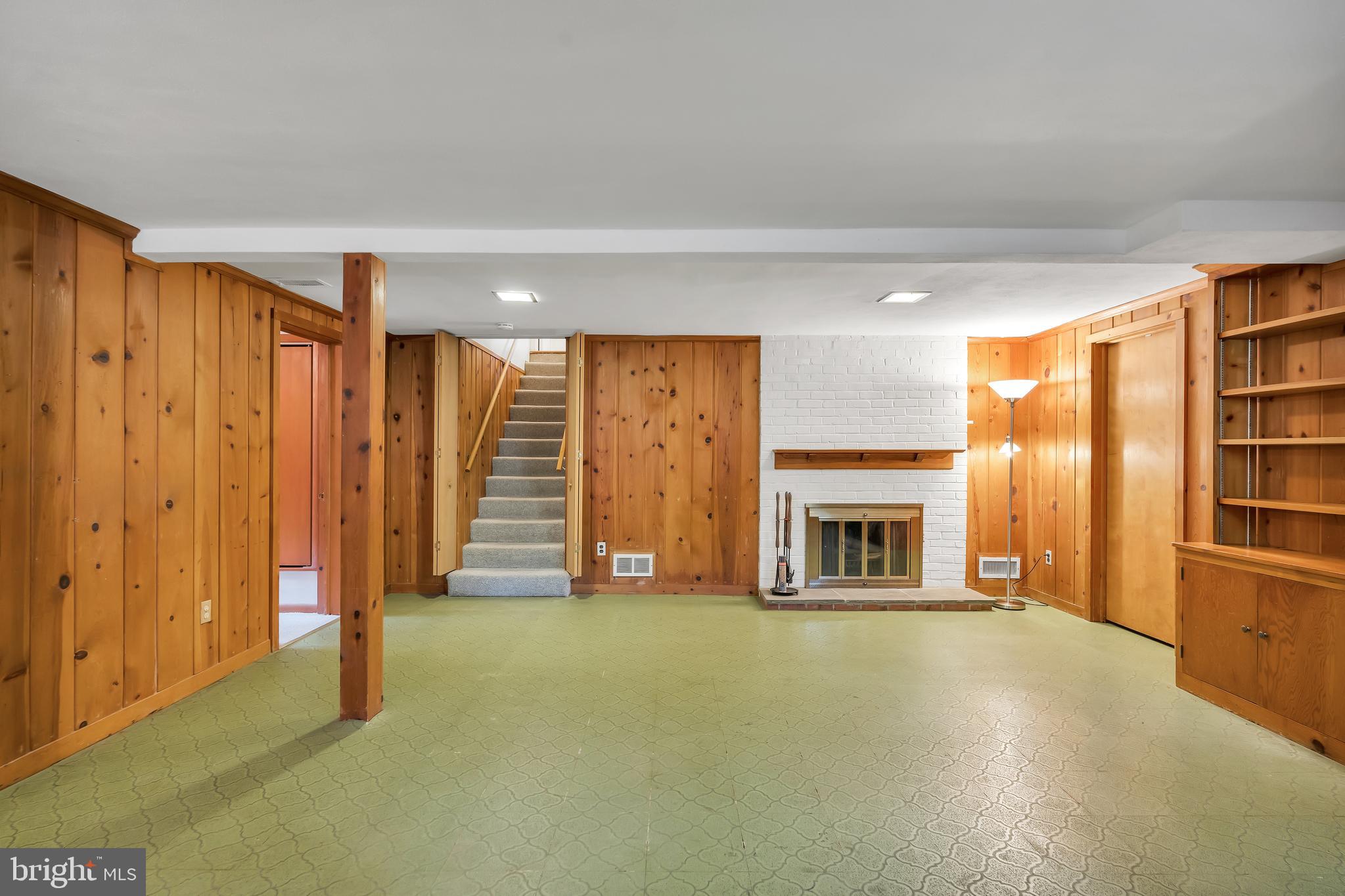 SOMERSET HEIGHTS - Residential