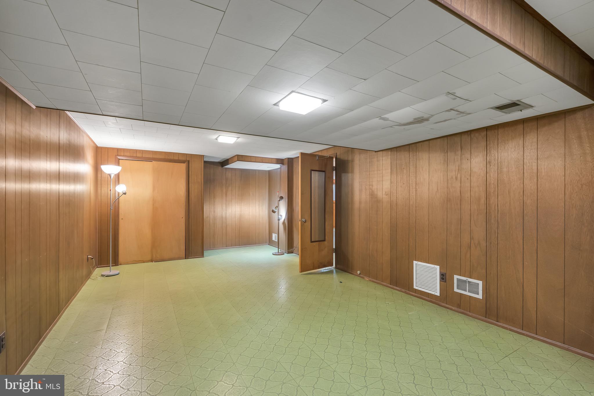 SOMERSET HEIGHTS - Residential