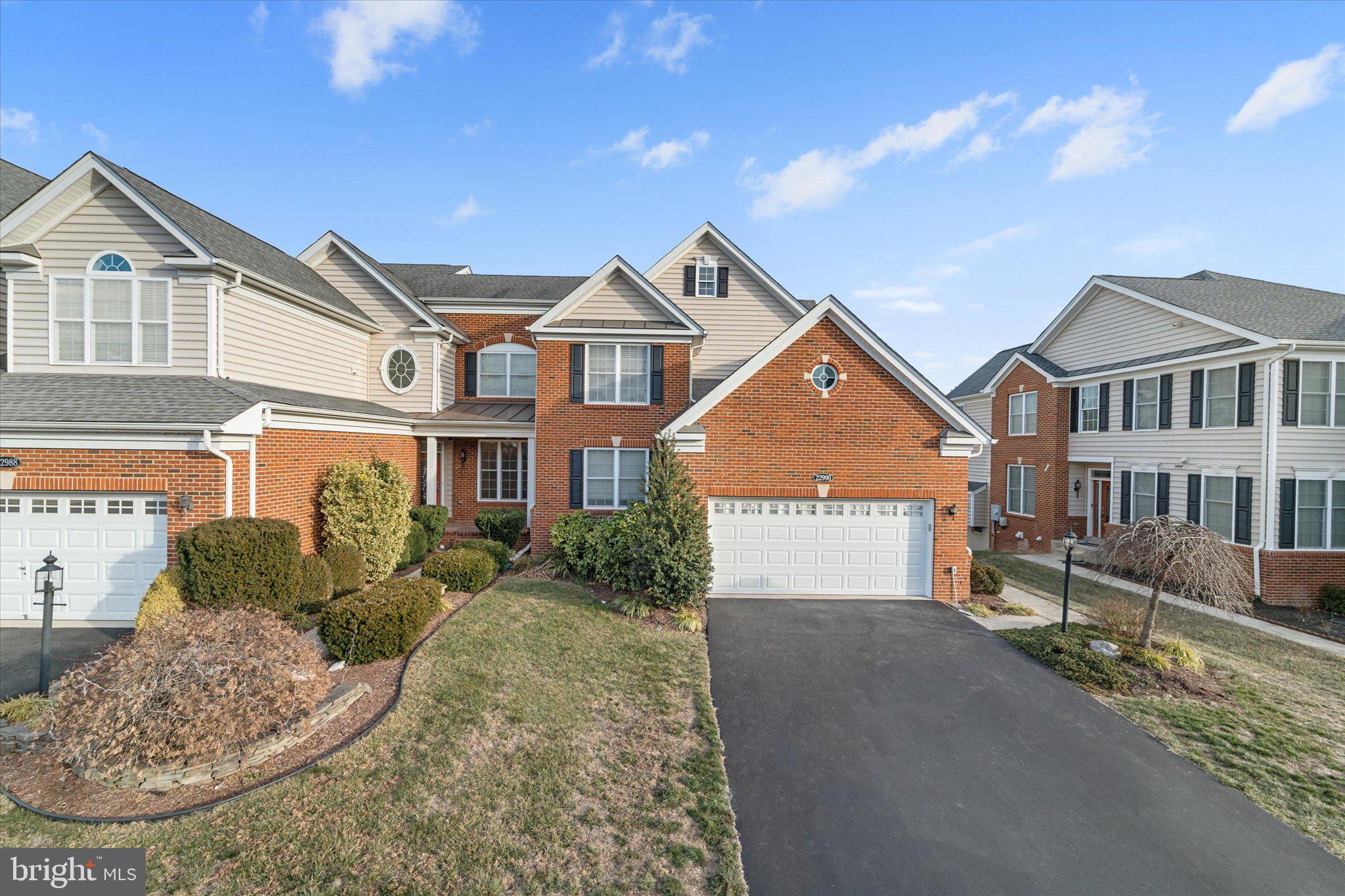 LOUDOUN VALLEY ESTATES - Residential