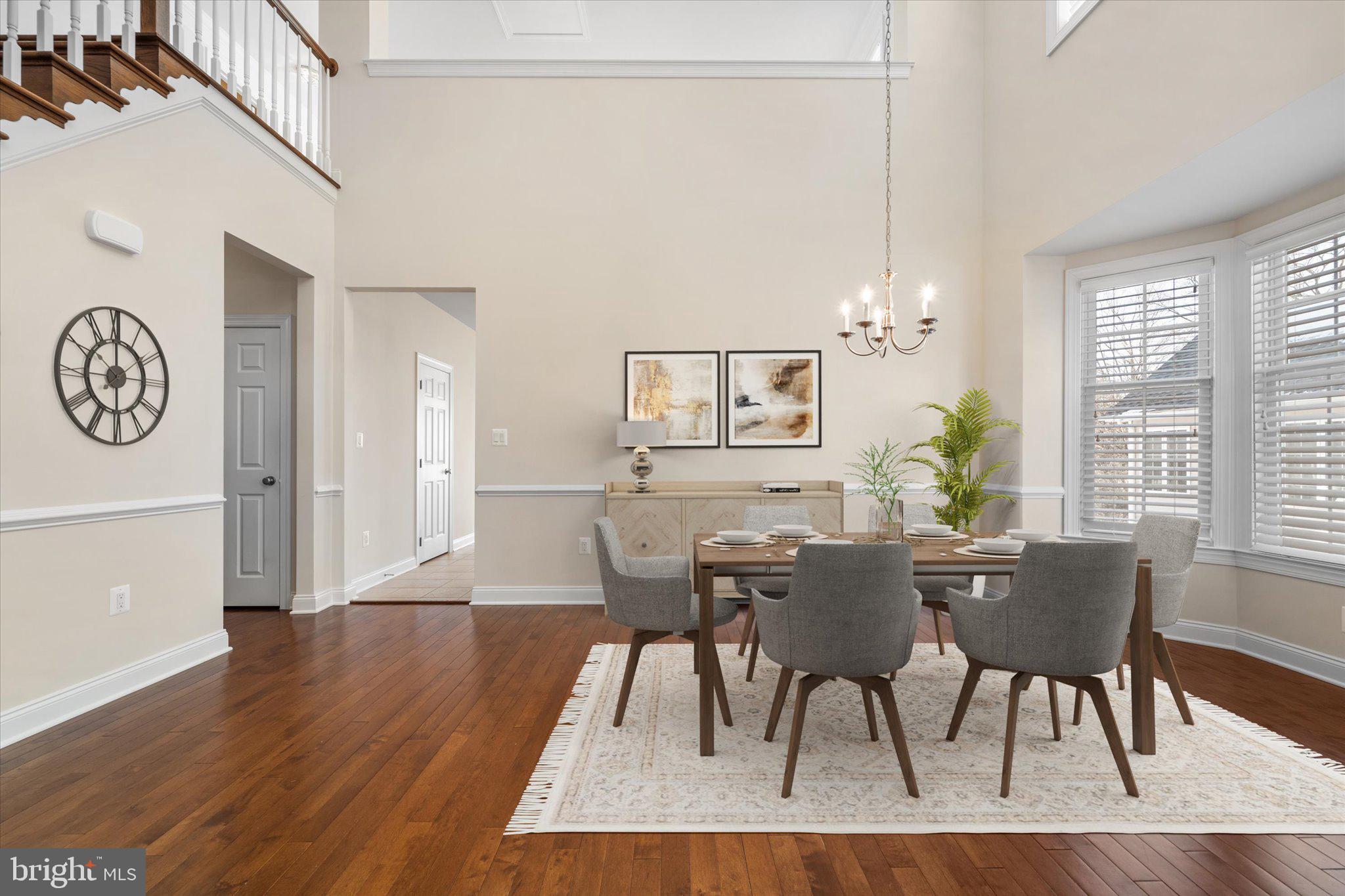 22990 WEYBRIDGE SQUARE