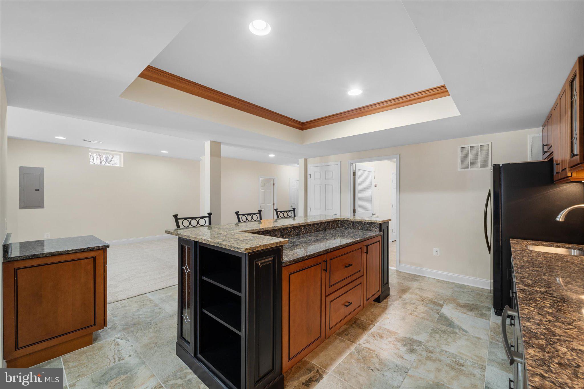 LOUDOUN VALLEY ESTATES - Residential