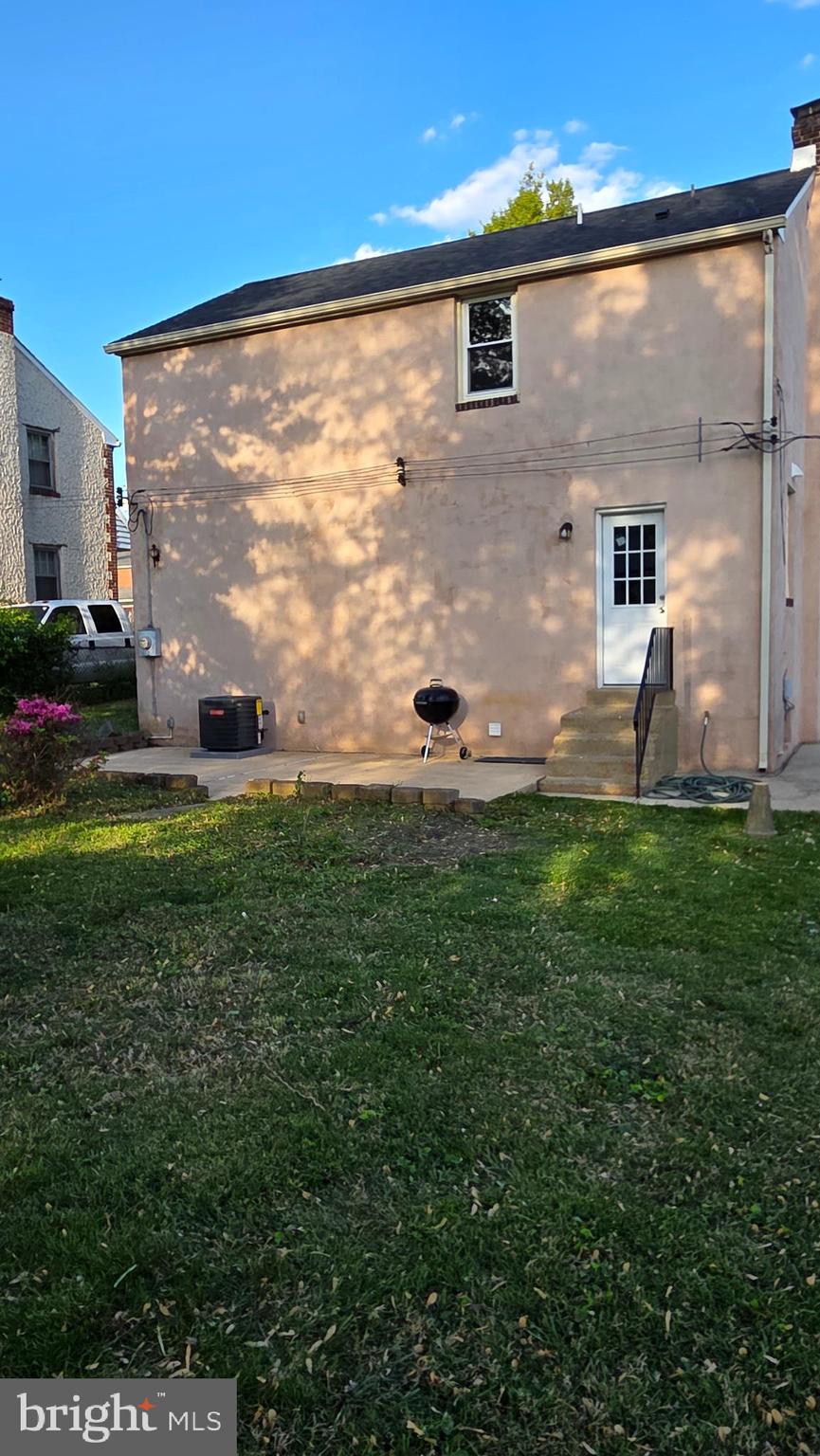 COLLINS PARK - Residential