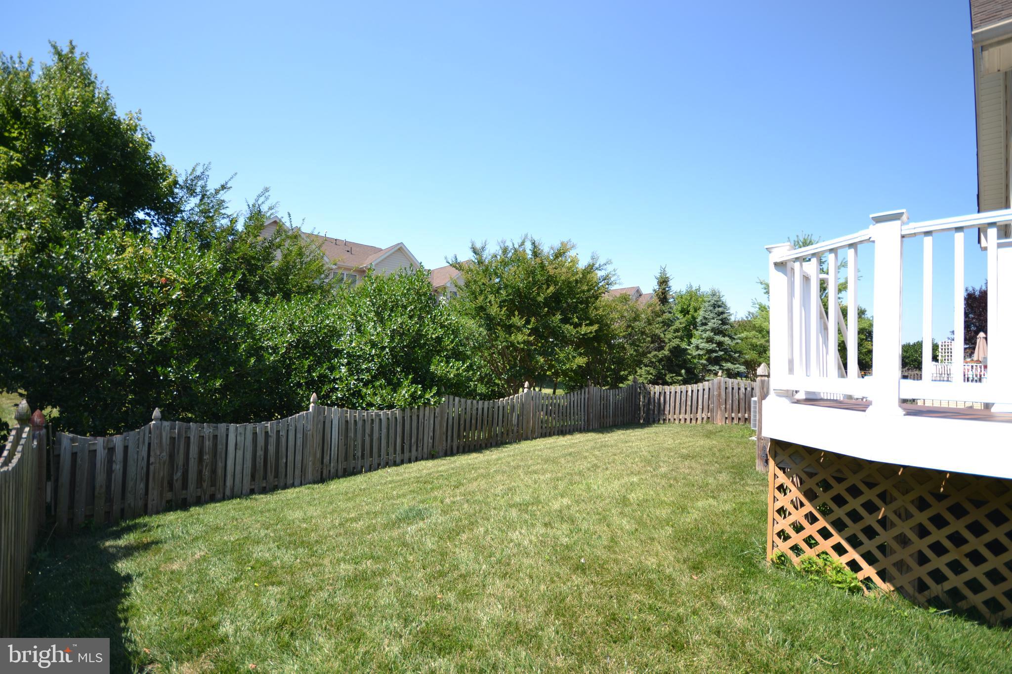 LOUDOUN VALLEY ESTATES 2 - Residential Lease