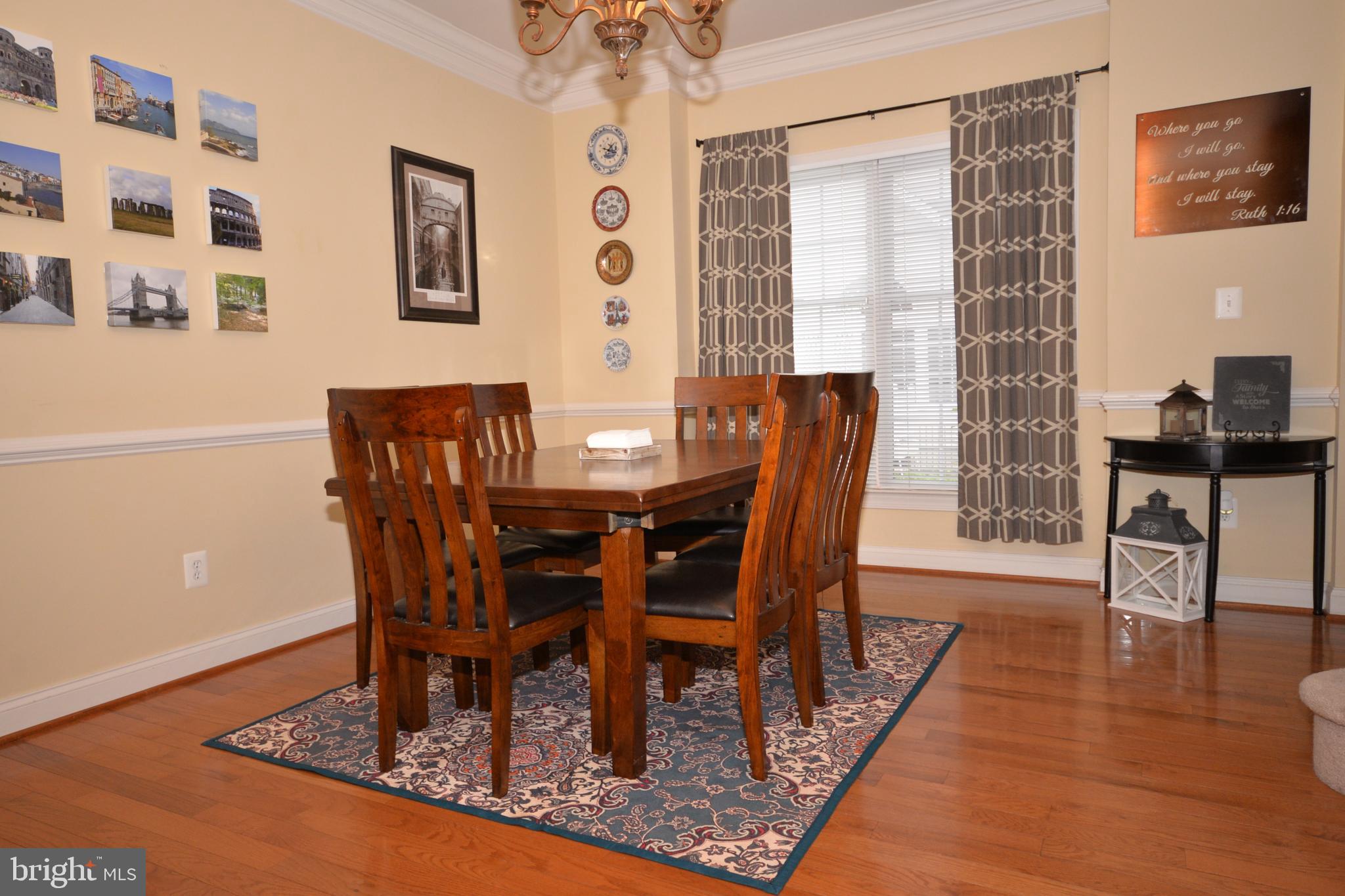 LOUDOUN VALLEY ESTATES 2 - Residential Lease