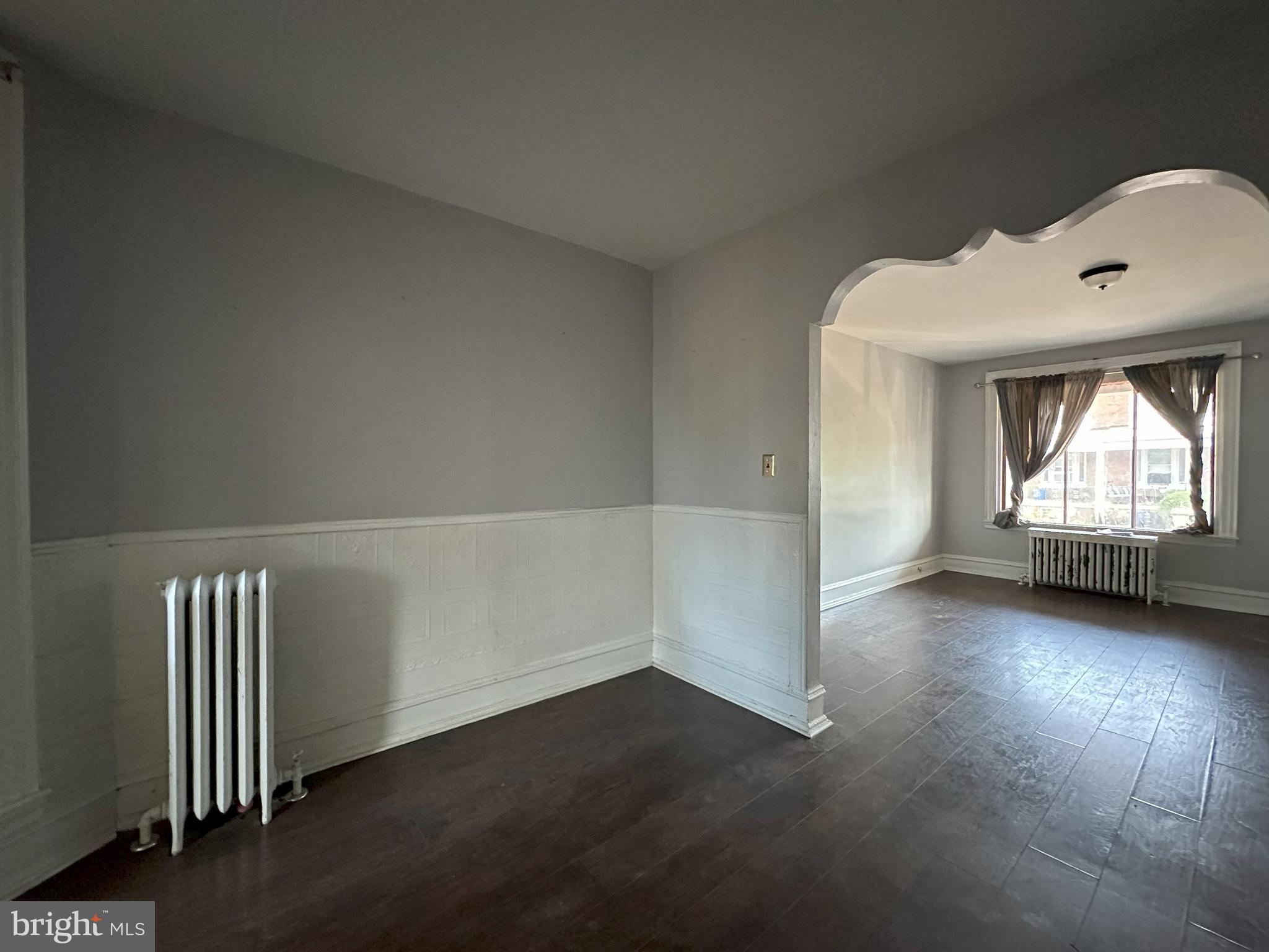 PHILADELPHIA (WEST) - Residential