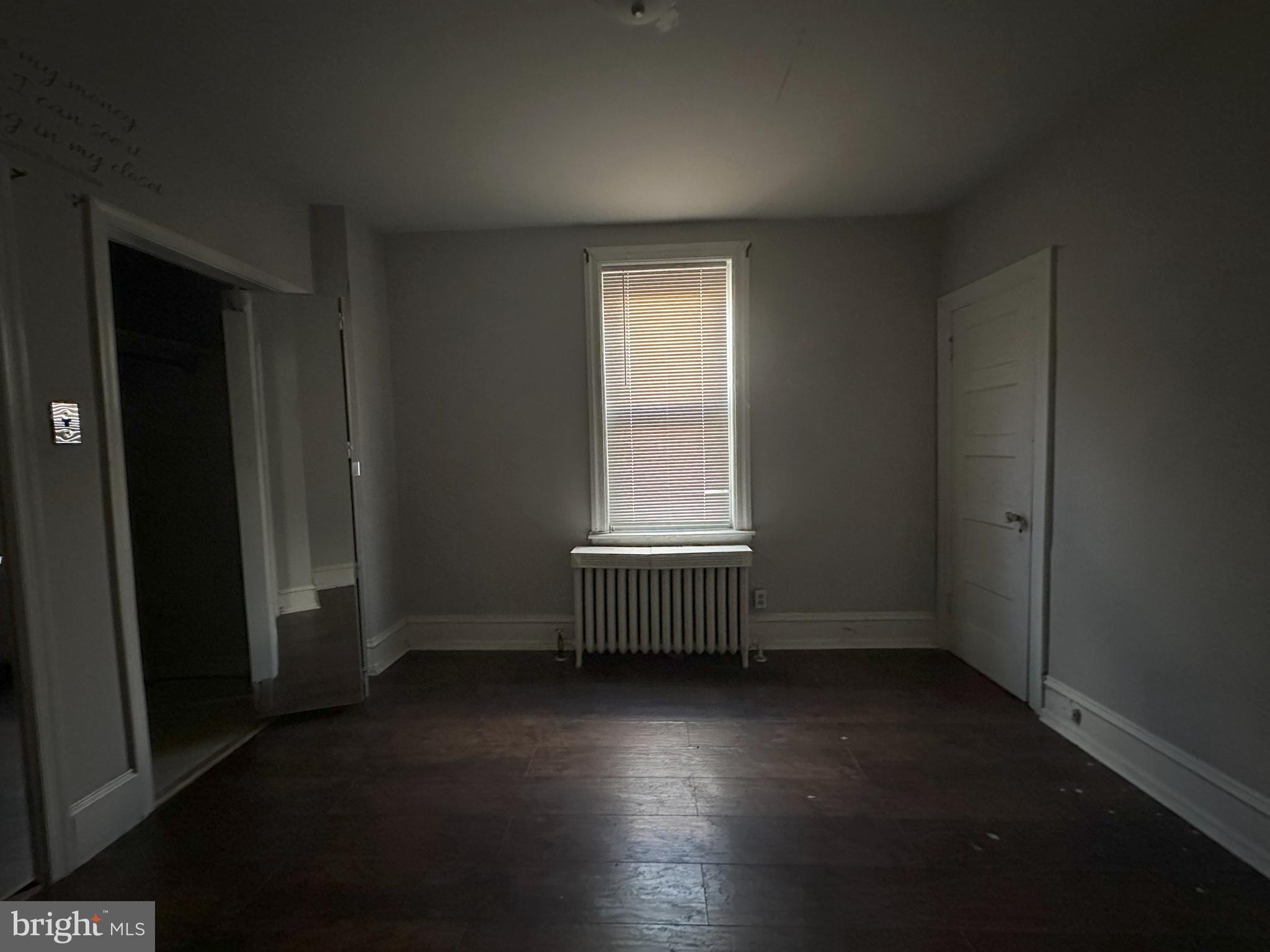 PHILADELPHIA (WEST) - Residential