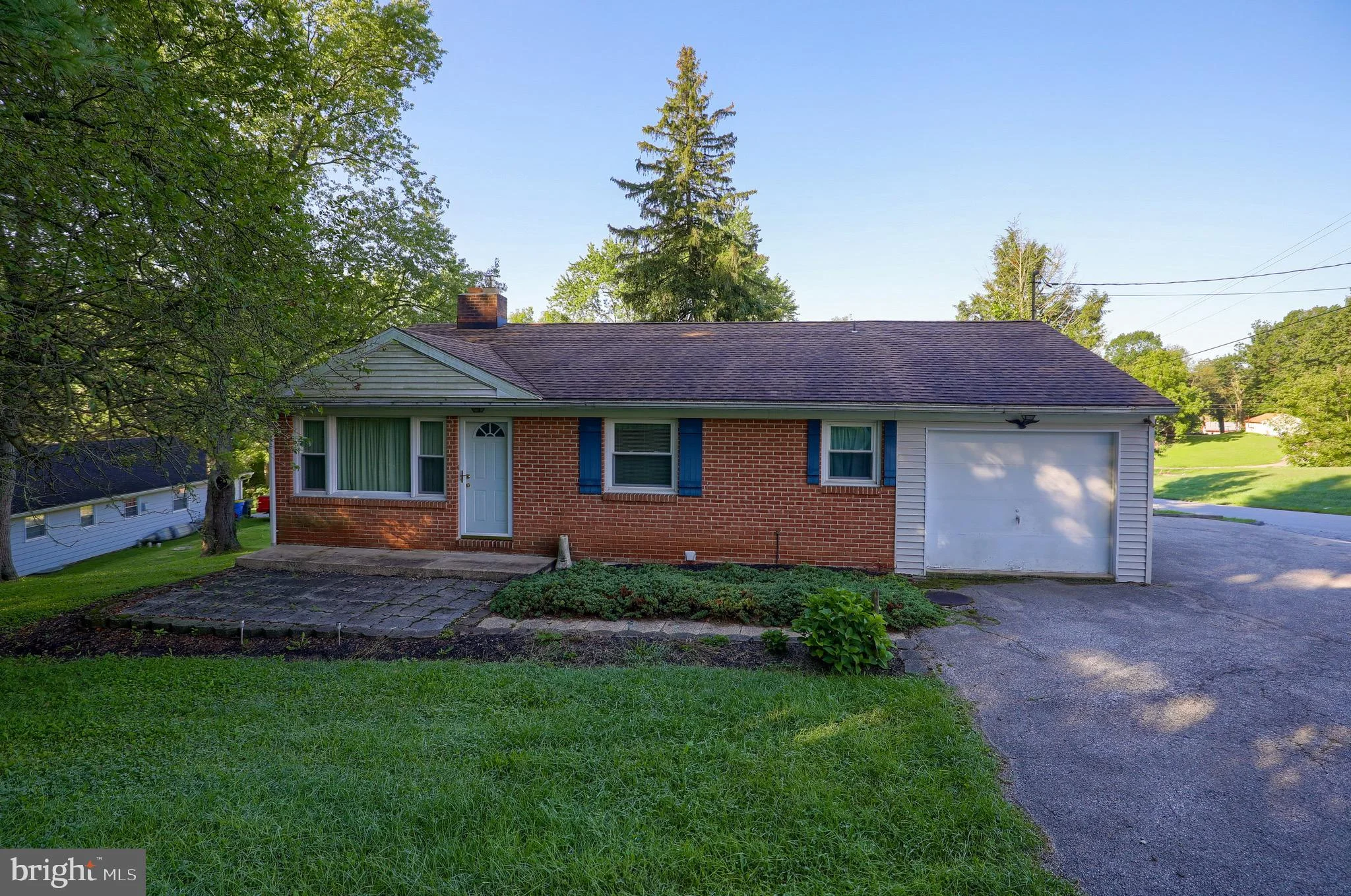 665 S Franklin Street, Red Lion, PA 17356