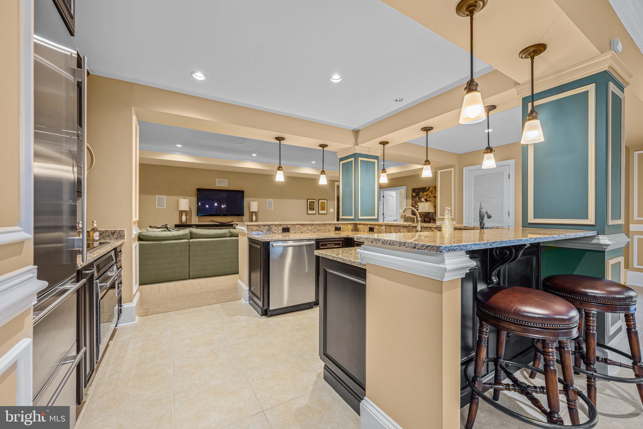 RIVERWOOD - Residential