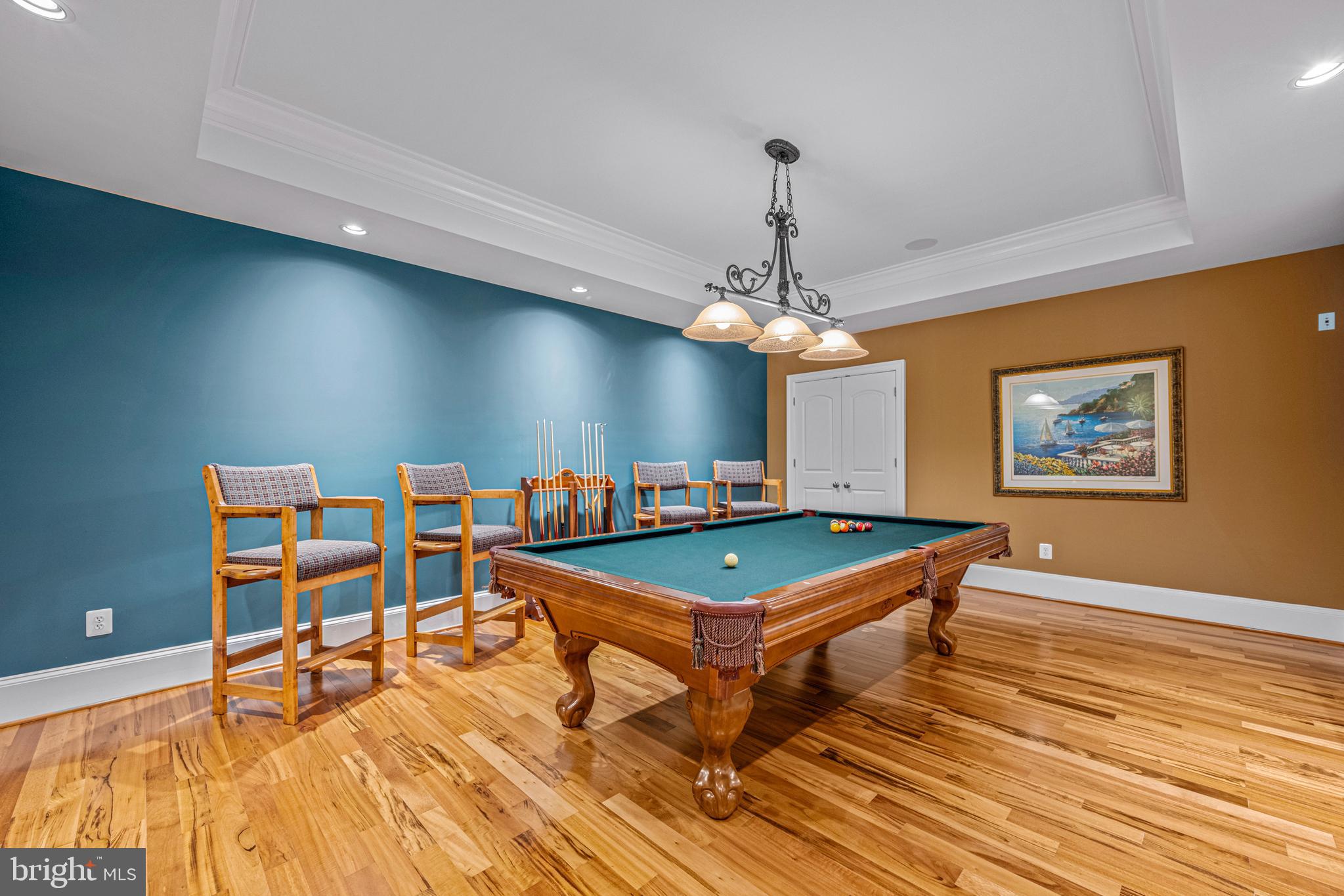 RIVERWOOD - Residential