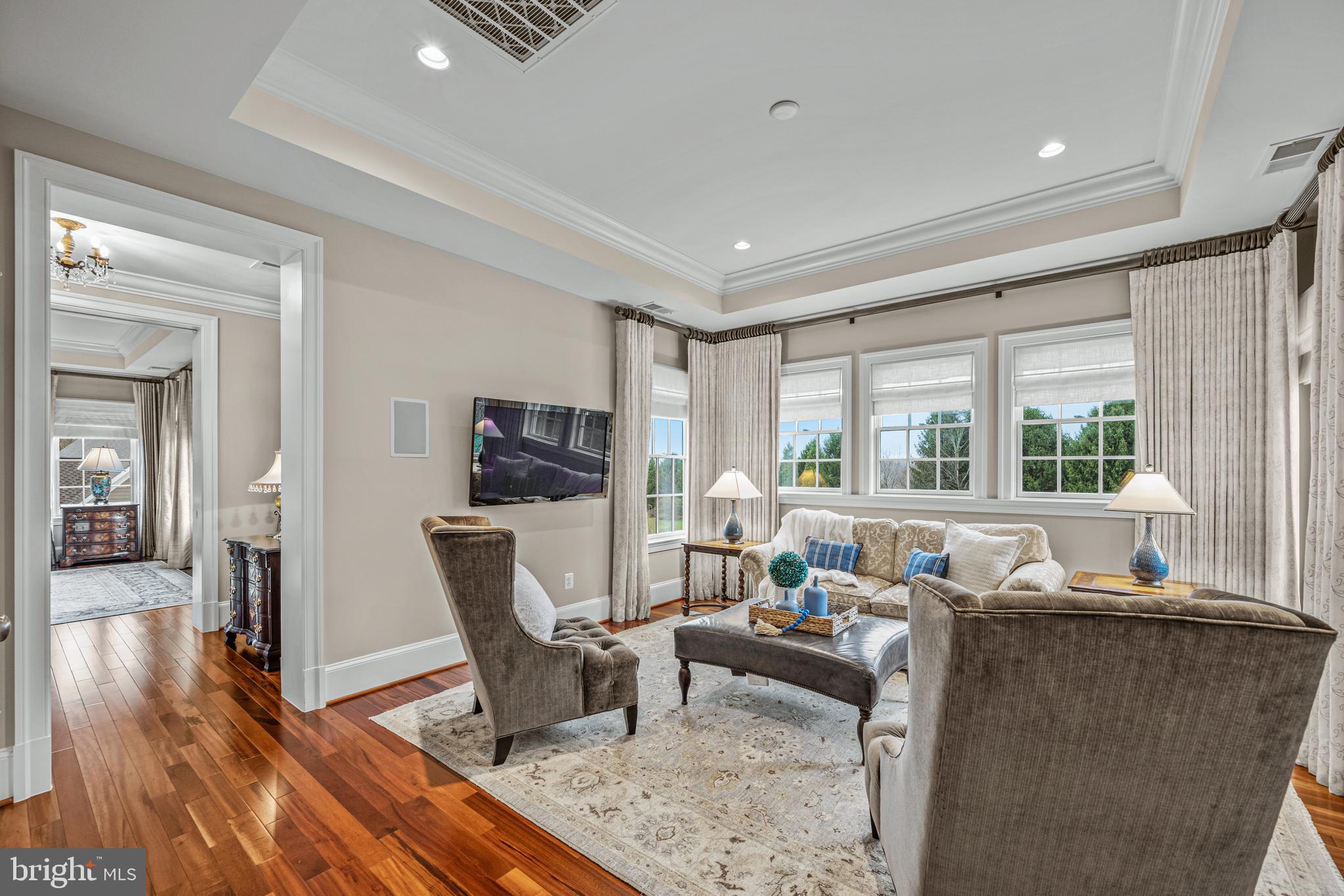 RIVERWOOD - Residential