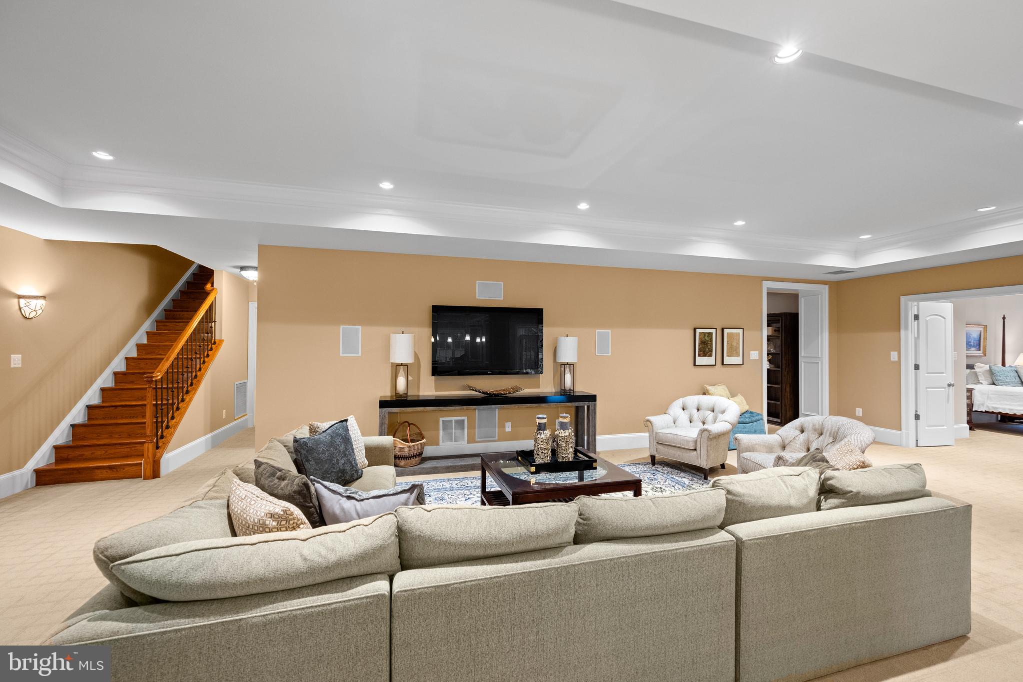 RIVERWOOD - Residential