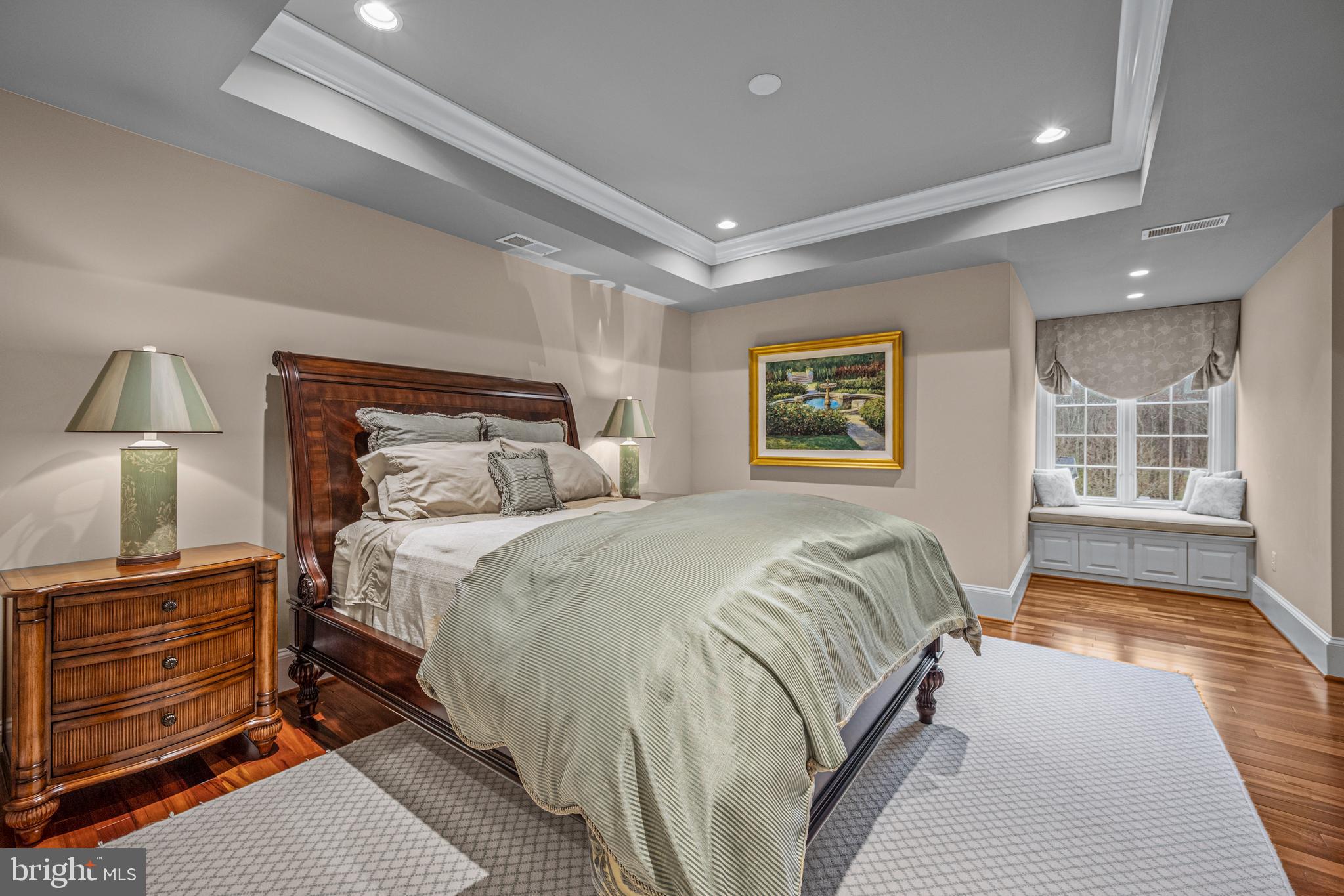 RIVERWOOD - Residential