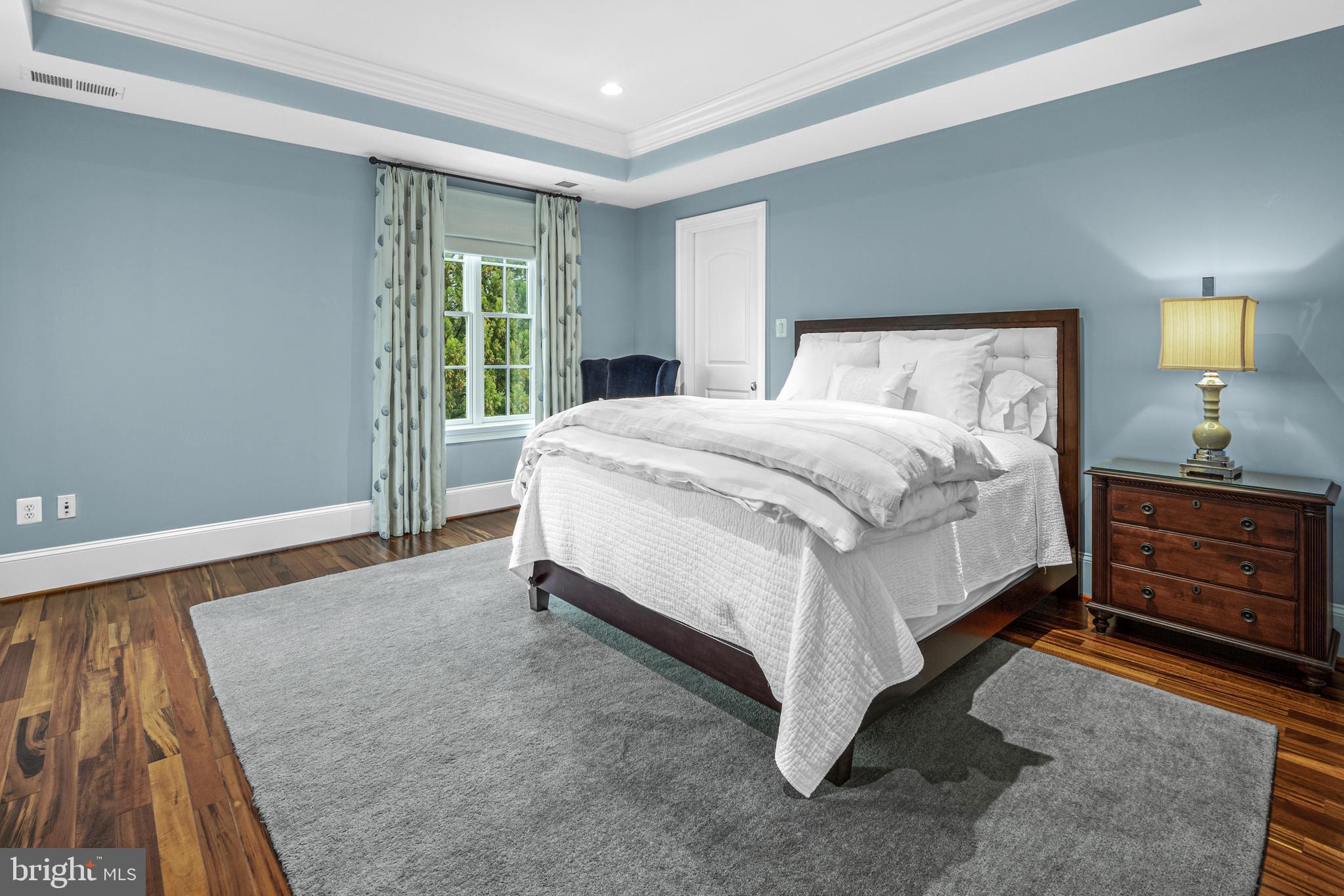 RIVERWOOD - Residential