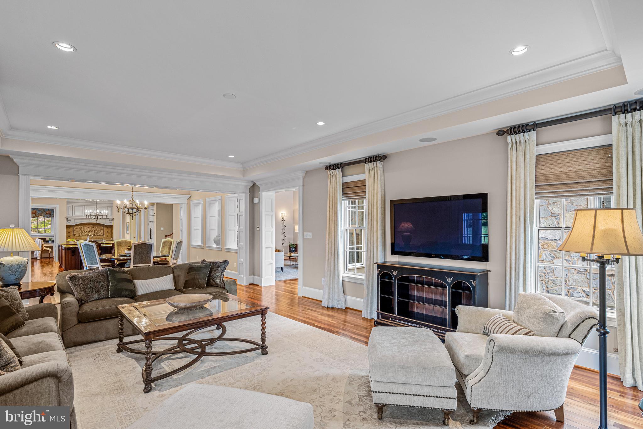 RIVERWOOD - Residential