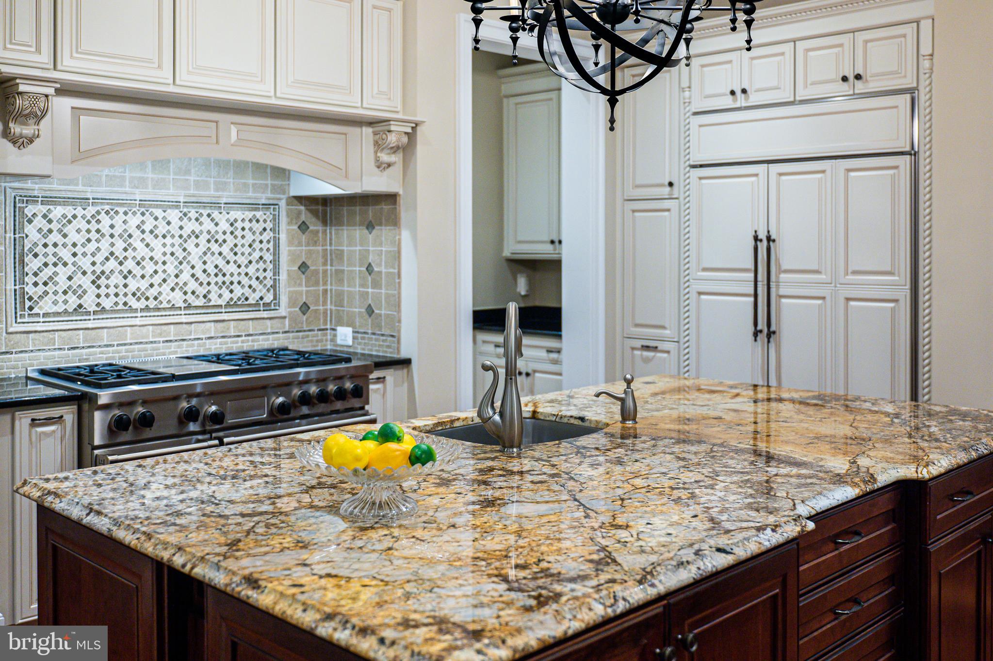 RIVERWOOD - Residential