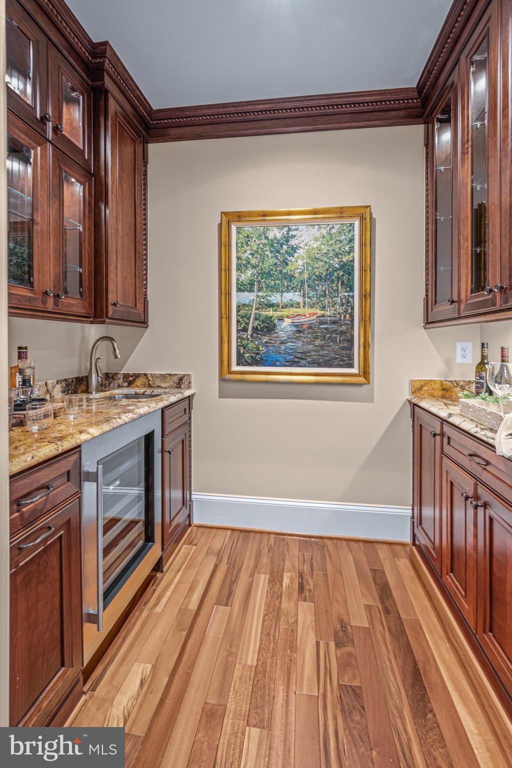 RIVERWOOD - Residential