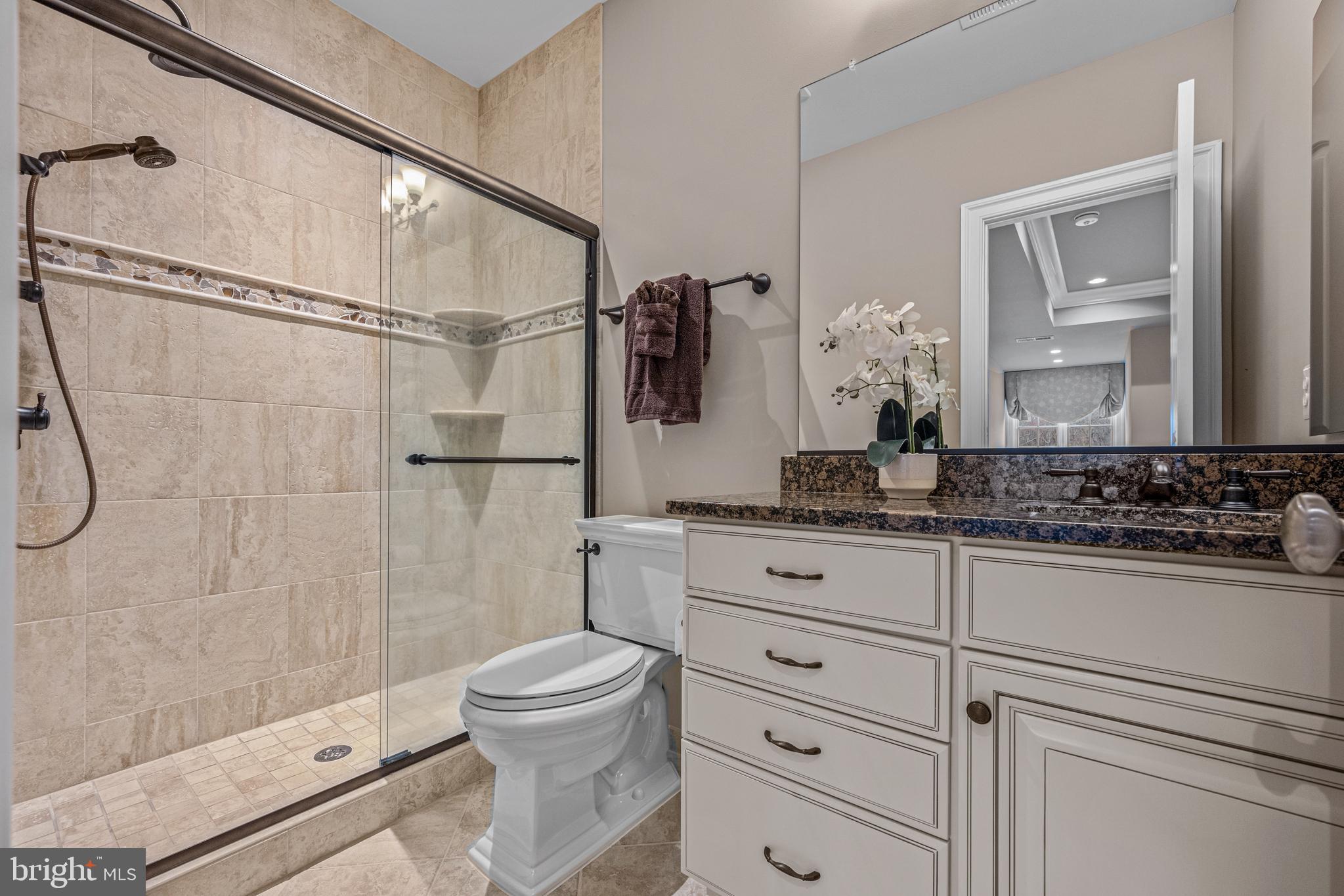 RIVERWOOD - Residential