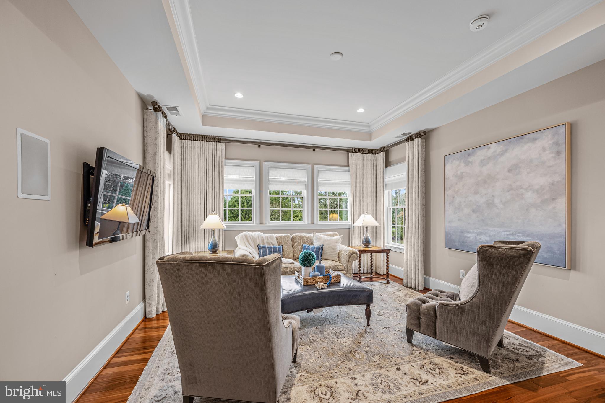 RIVERWOOD - Residential