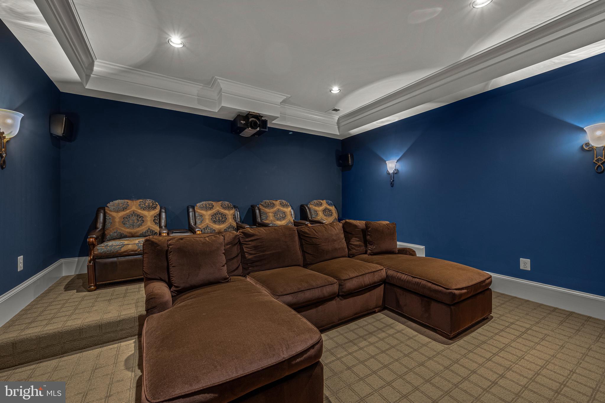 RIVERWOOD - Residential