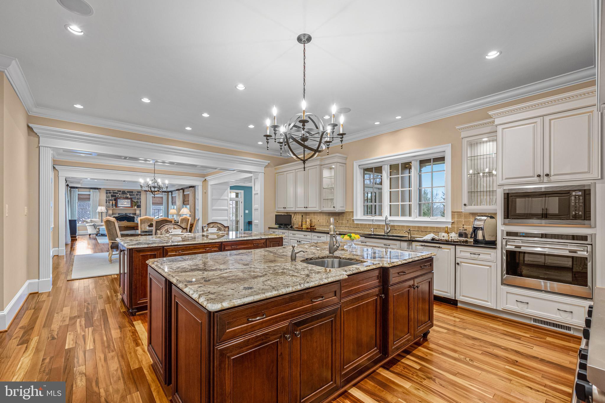 RIVERWOOD - Residential