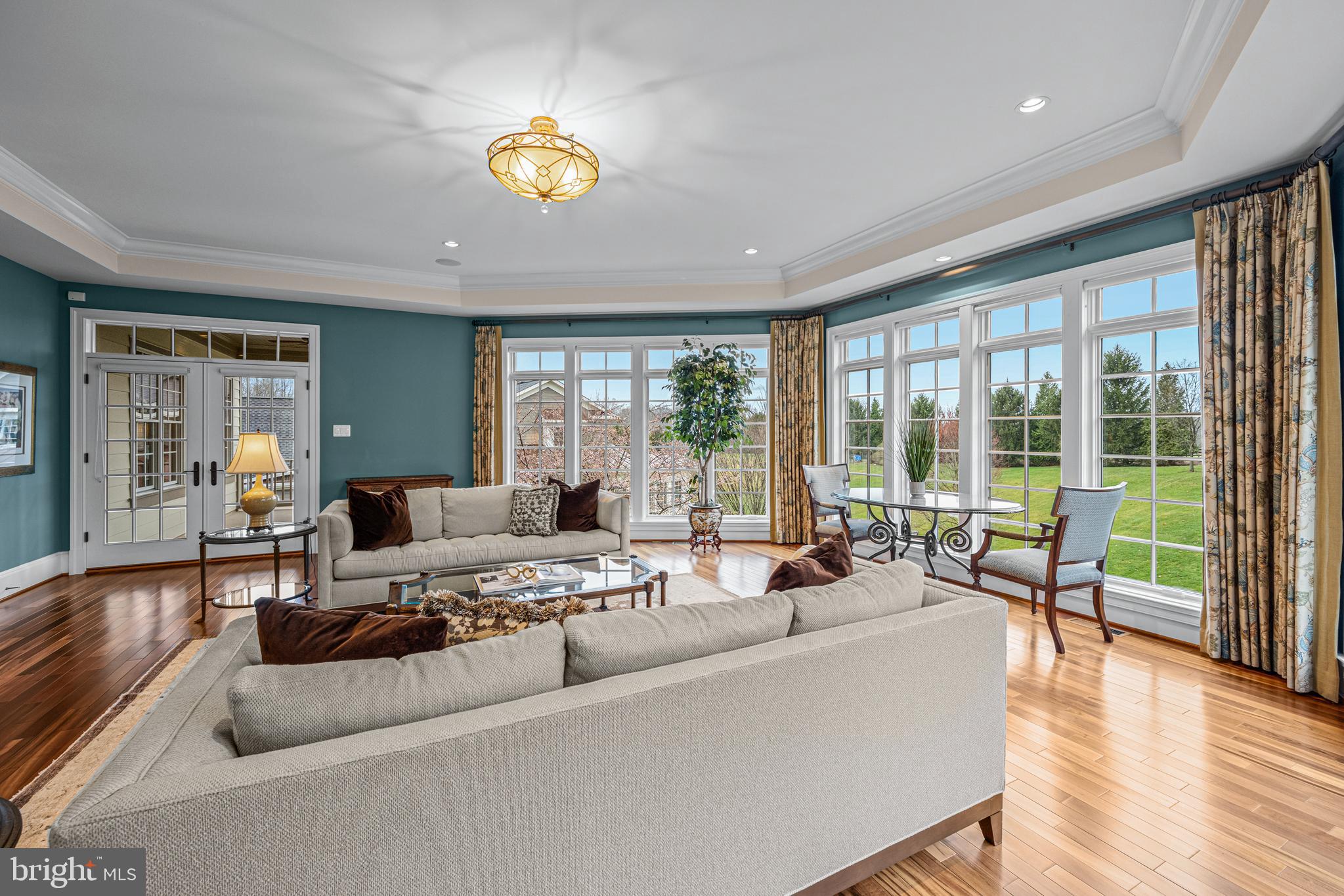 RIVERWOOD - Residential