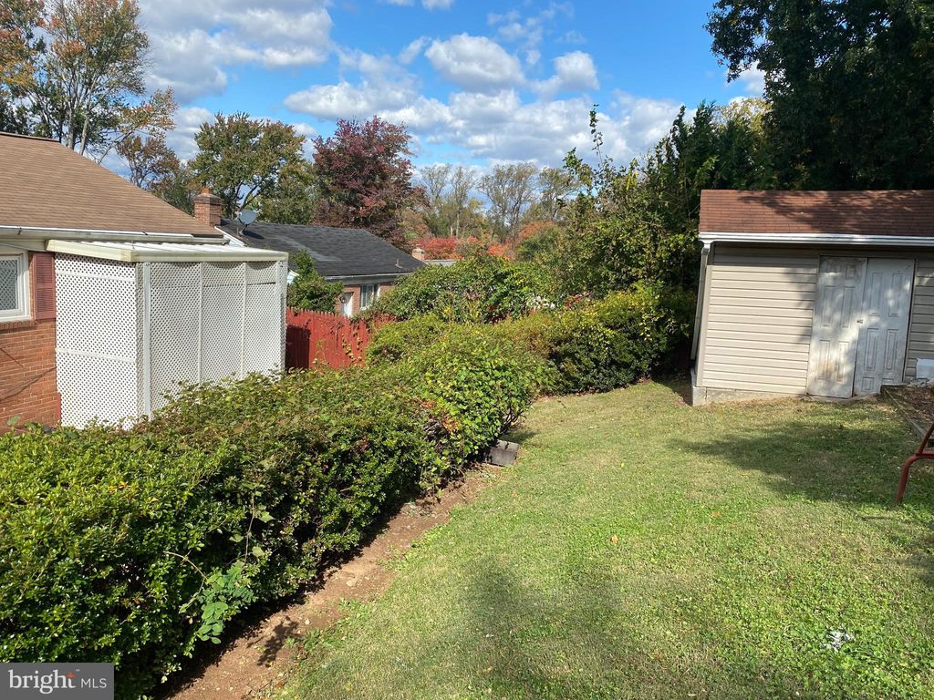 Photo of 11411 Sherrie Ln, SILVER SPRING, MD 20902 (MLS # MDMC2203026)